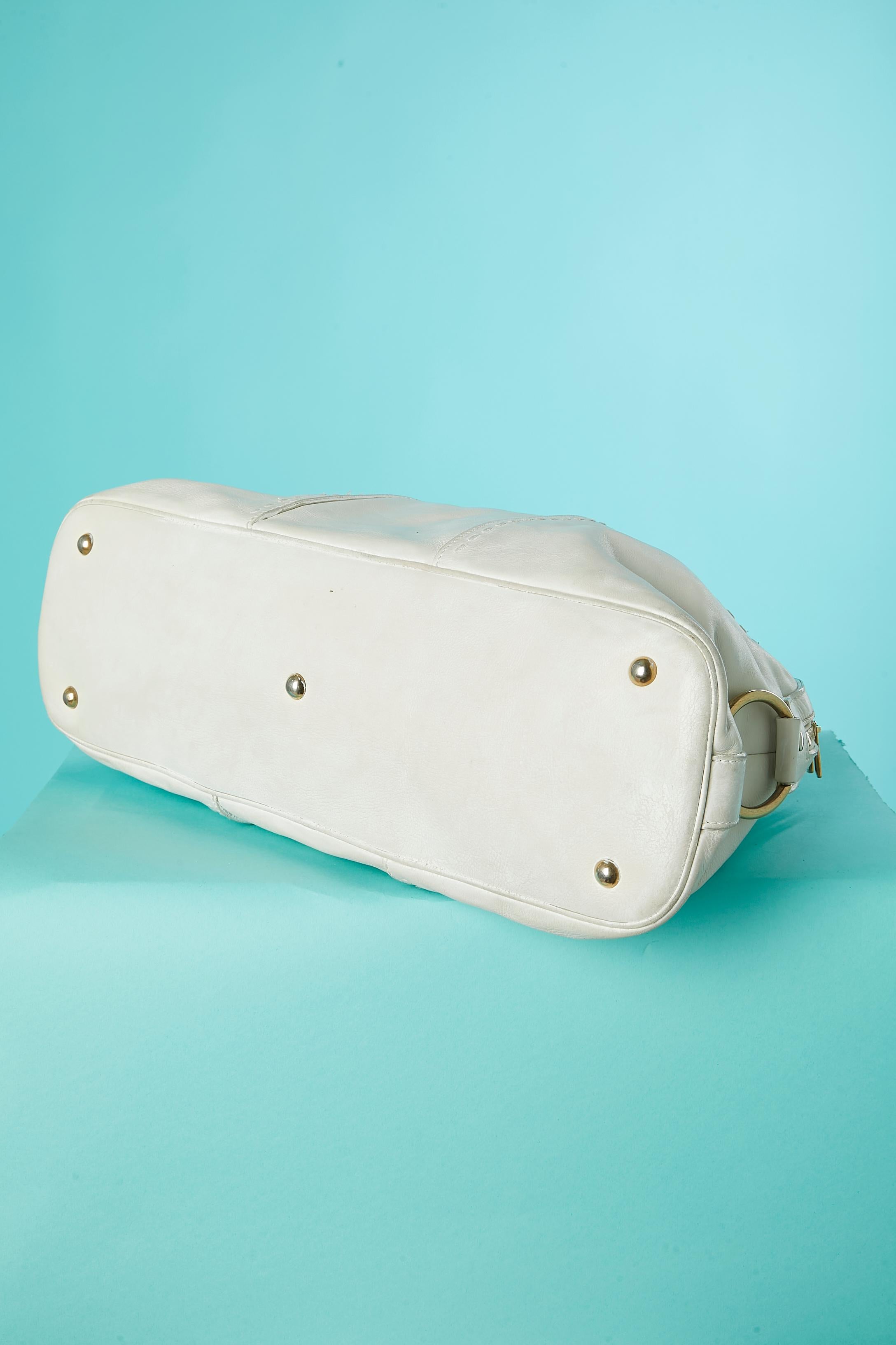 Borsa con manico in pelle bianca 