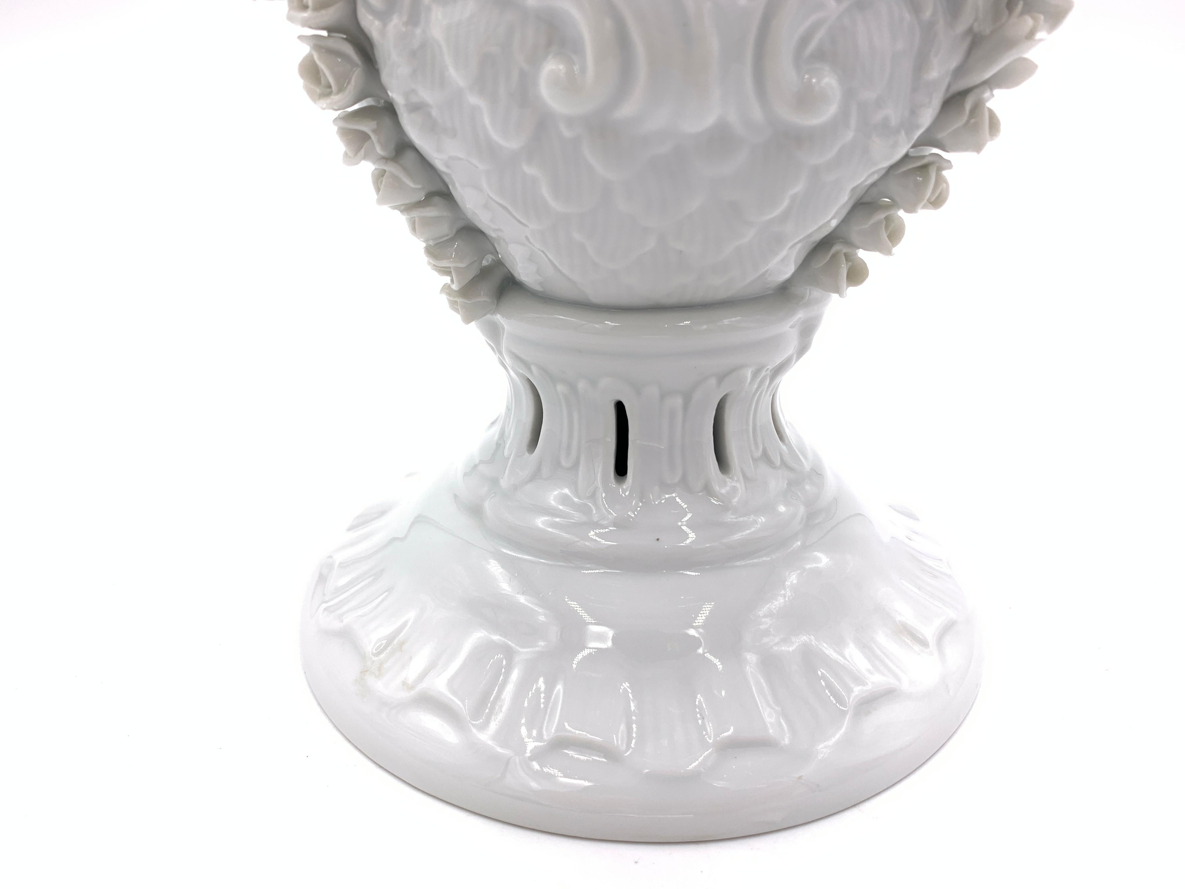 White Lidded Porcelain Urn, Signed Herend, 20th Century, Hungary In Good Condition For Sale In London, GB