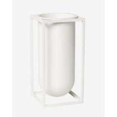 White Lily Kubus Vase by Lassen