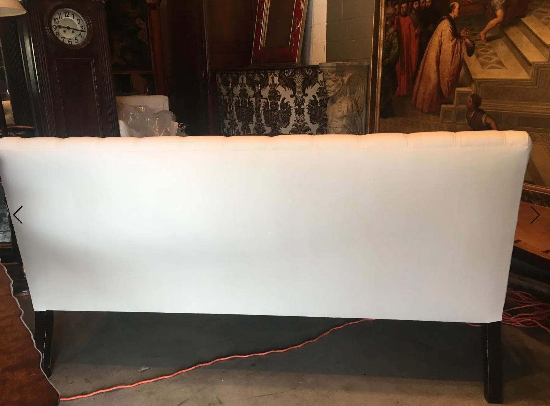 Modern White Linen Tufted Button Back Chesterfield Couch For Sale