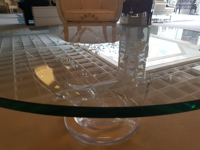 White Living Room Set with Glass Table For Sale at 1stdibs