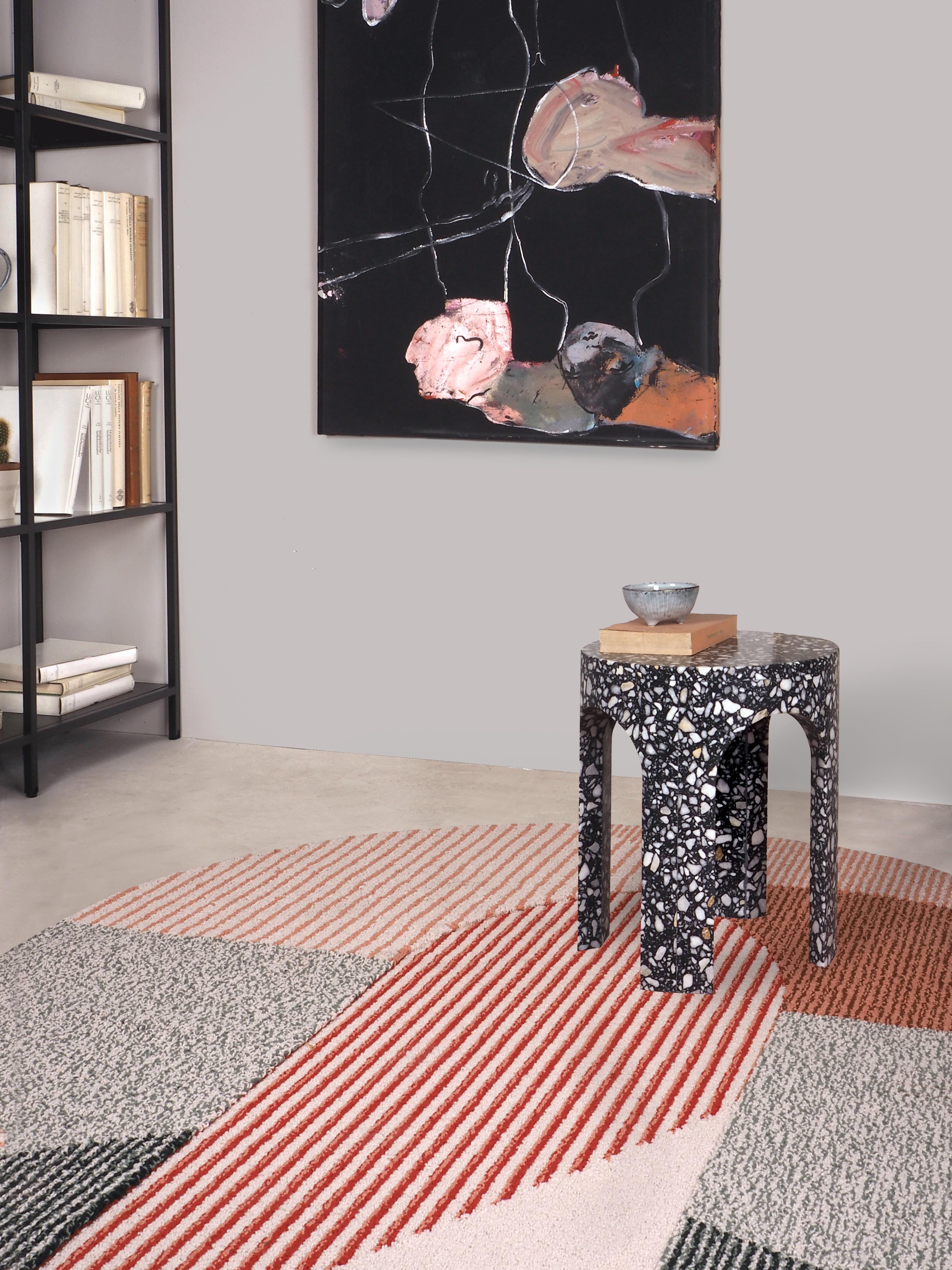 Weißer Loggia-Terrassen-Beistelltisch von Matteo Leorato (Terrazzo) im Angebot