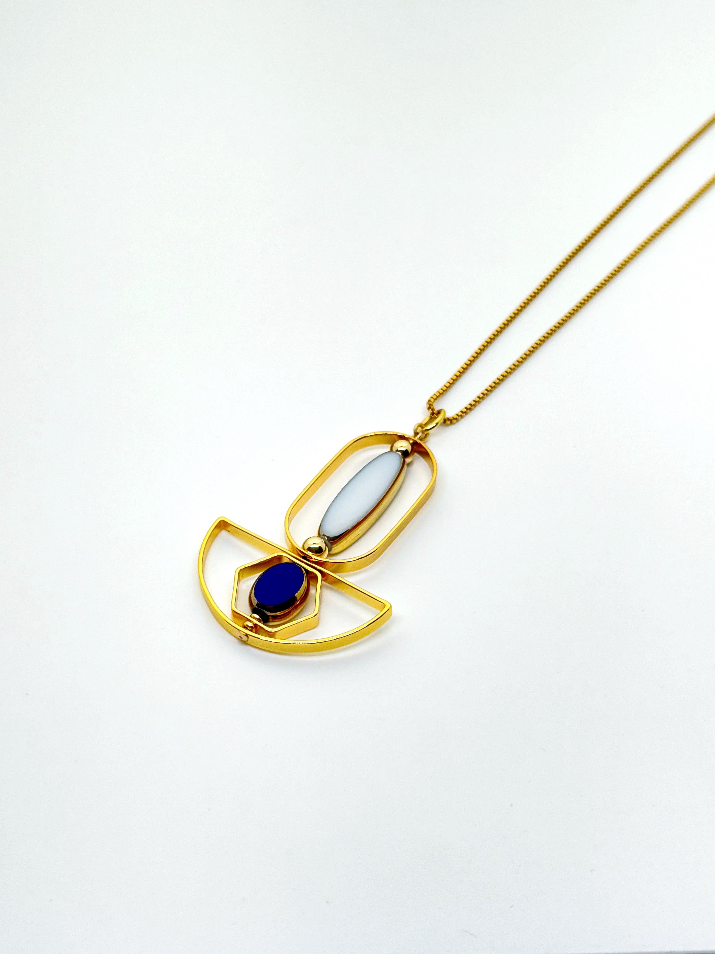 Langes ovales und kleines blaues Oval in Weiß  Art Deco 2406N Kette Halskette (Art déco) im Angebot