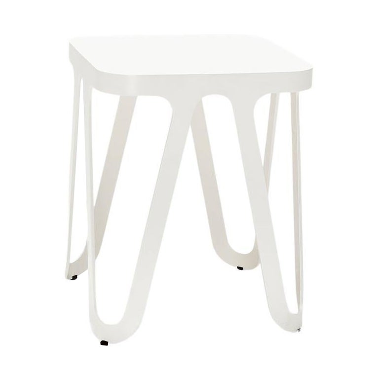 Tabouret Loop blanc de Sebastian Scherer