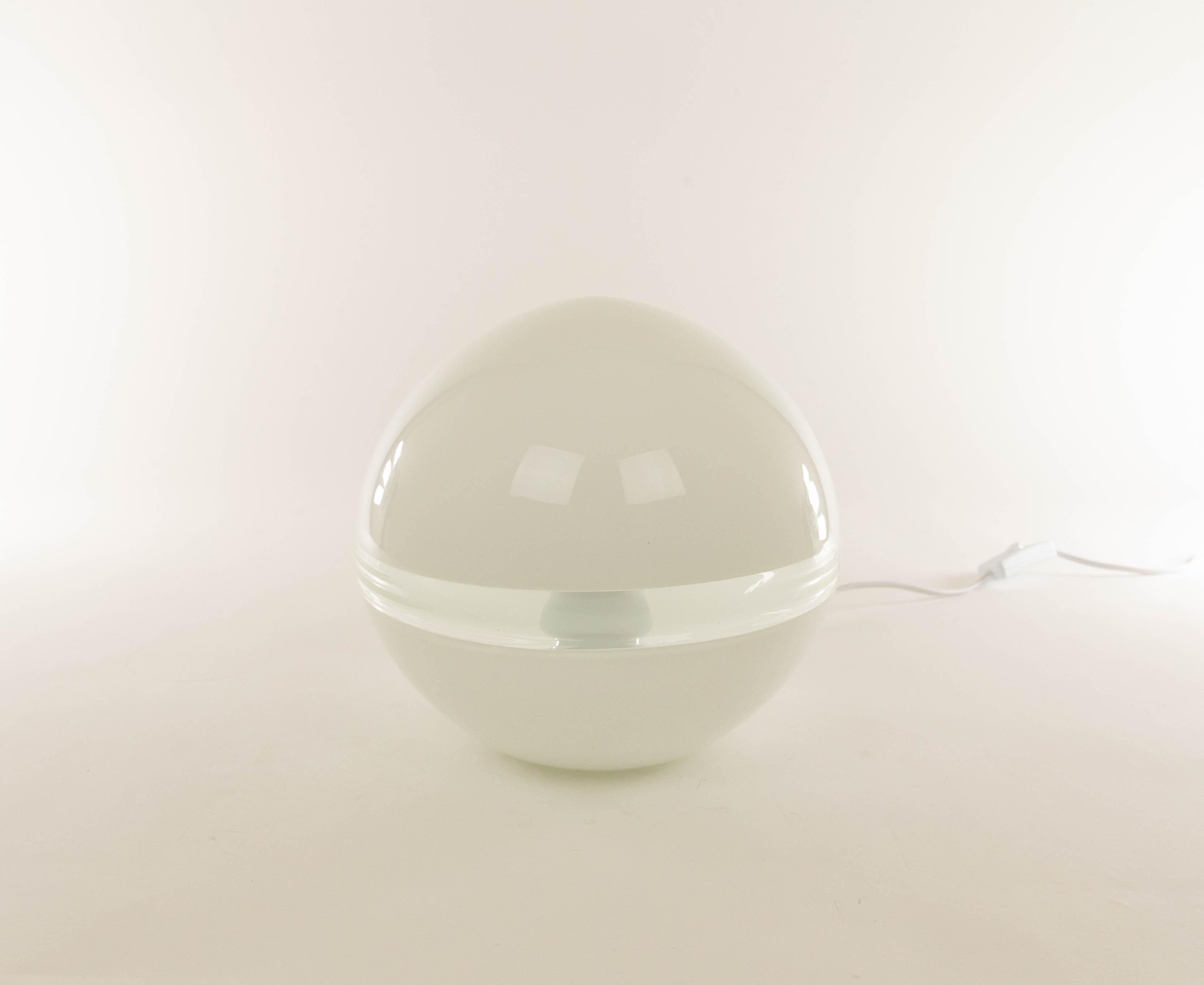 Mid-Century Modern White LT 230 Table Lamp by Carlo Nason for A.V. Mazzega, 1970s For Sale