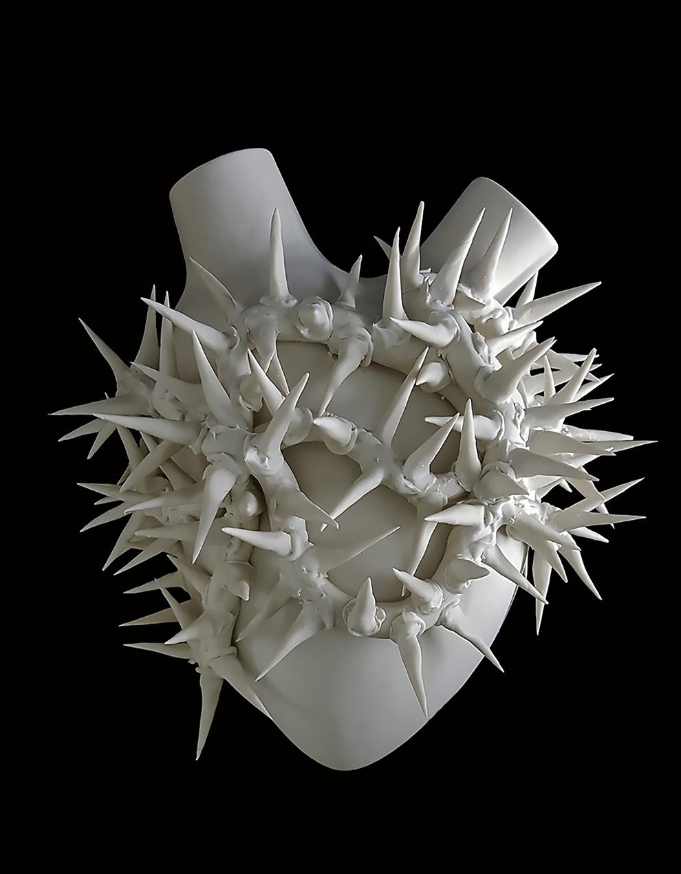 La collection Heart est le fruit de la créativité extravagante de deux designers innovants, qui s'inspirent tout particulièrement du corps humain.

Cette collection est composée de 4 magnifiques pièces toutes fabriquées à la main en Italie. Les