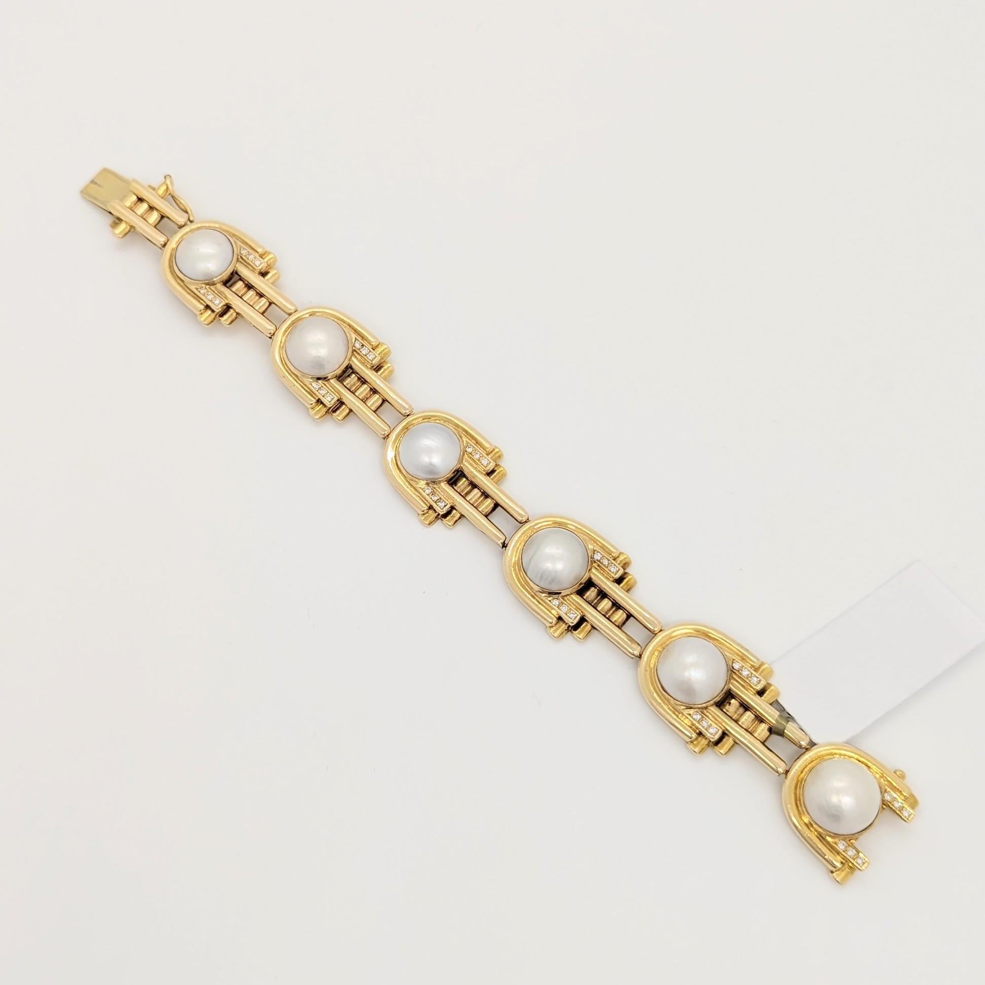Round Cut White Mabe Pearl and White Diamond Bracelet in 14K Yellow Gold For Sale