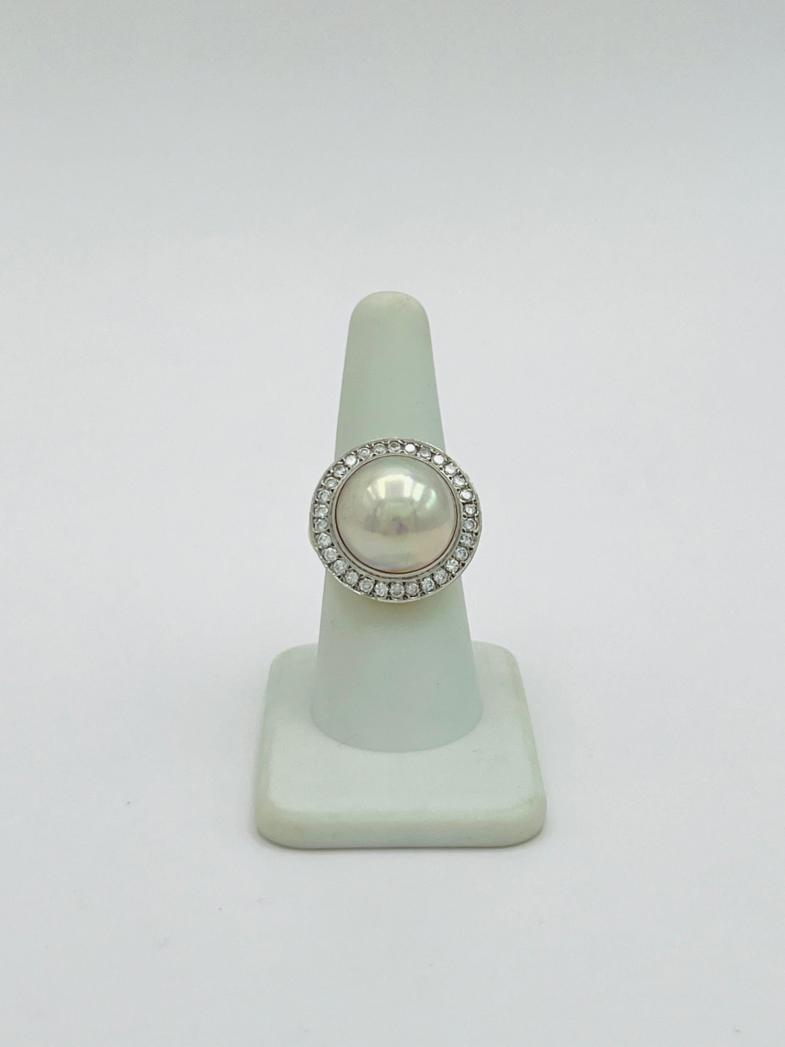 Women's or Men's White Mabe Pearl and White Diamond Ring in Platinum & 18K Yellow Gold For Sale
