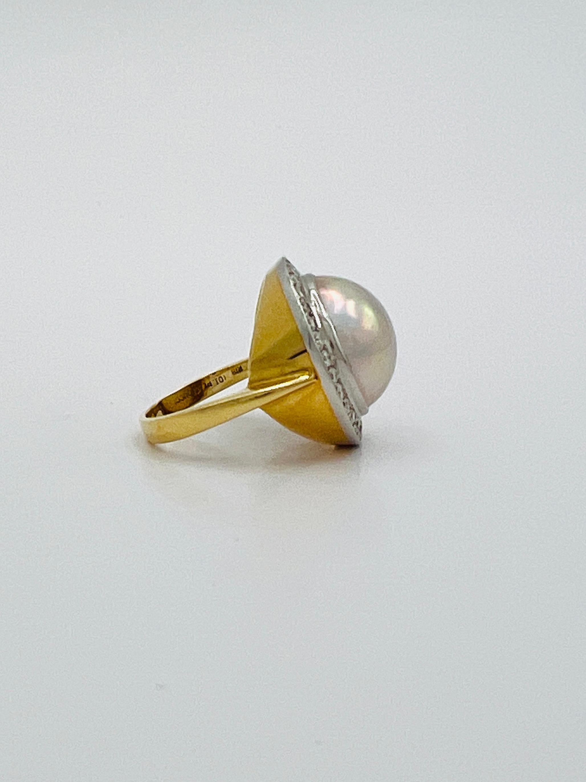 White Mabe Pearl and White Diamond Ring in Platinum & 18K Yellow Gold For Sale 1