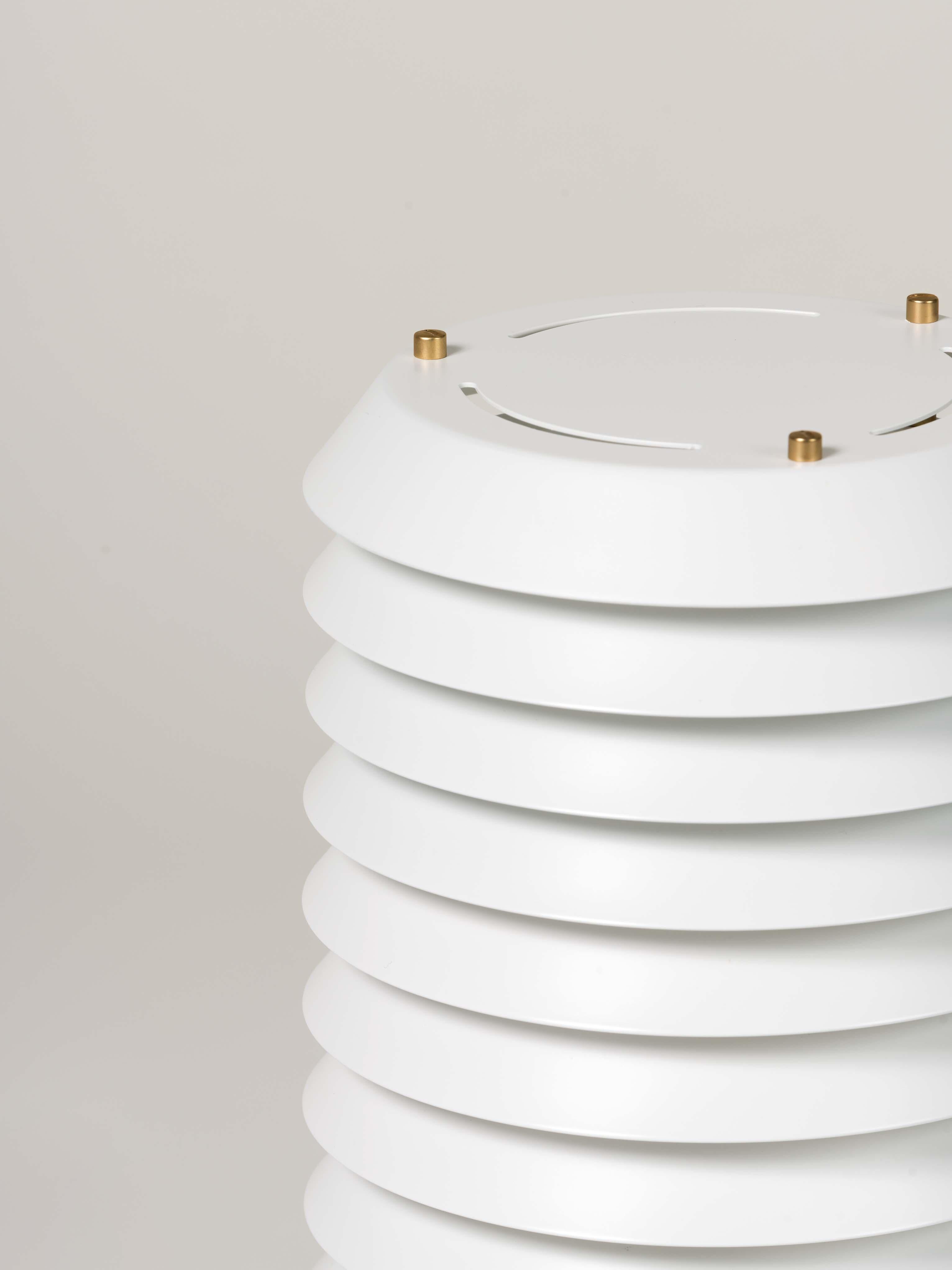 Spanish White Maija Table Lamp by Ilmari Tapiovaara For Sale