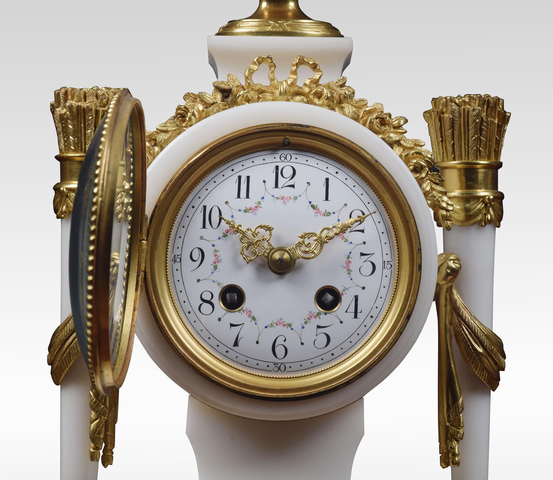 White Marble and Gilt Metal Mounted Clock Set In Good Condition In Cheshire, GB
