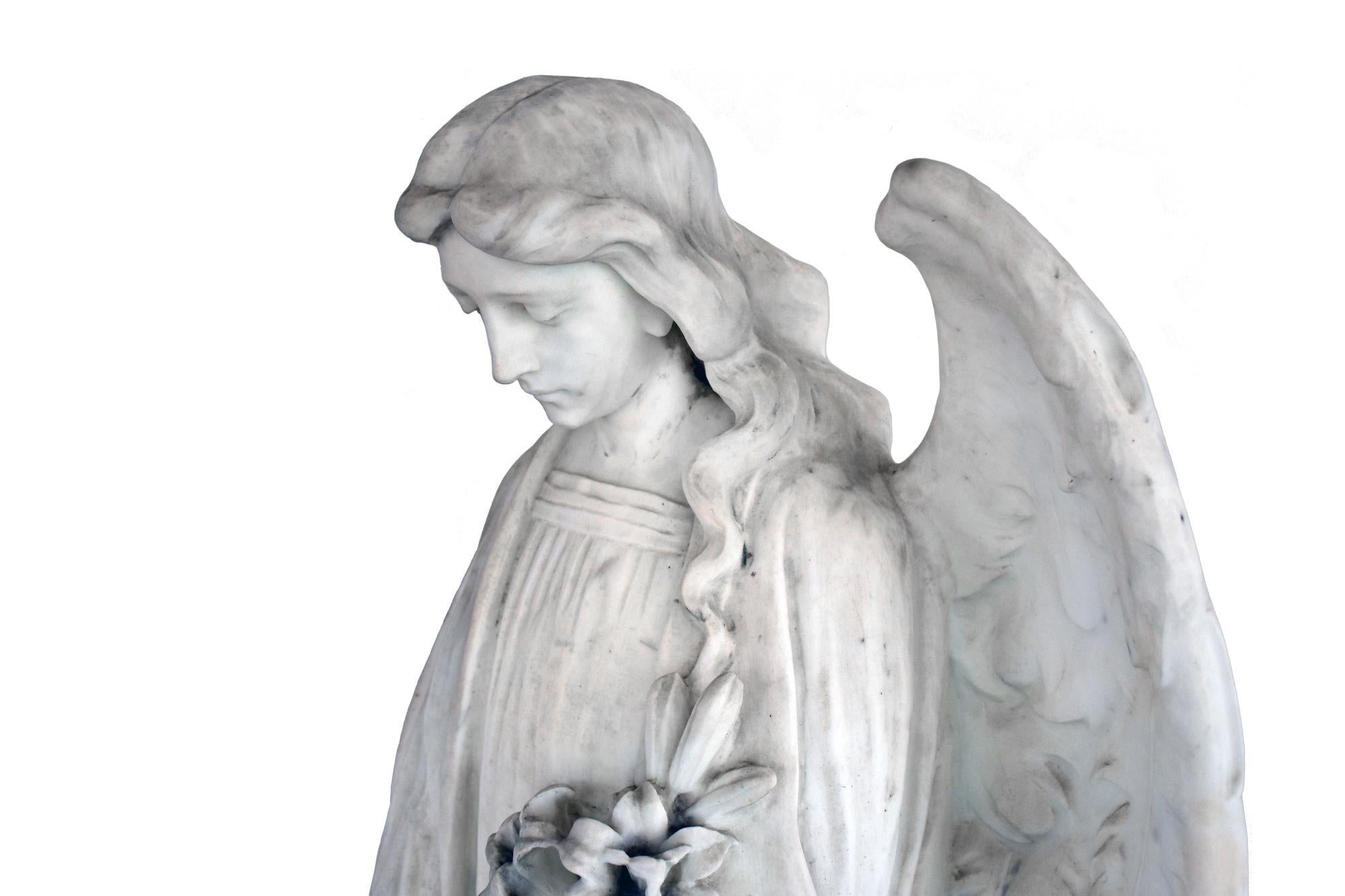 White Marble Angel Statue, 19th Century, France In Excellent Condition For Sale In Gonten, CH