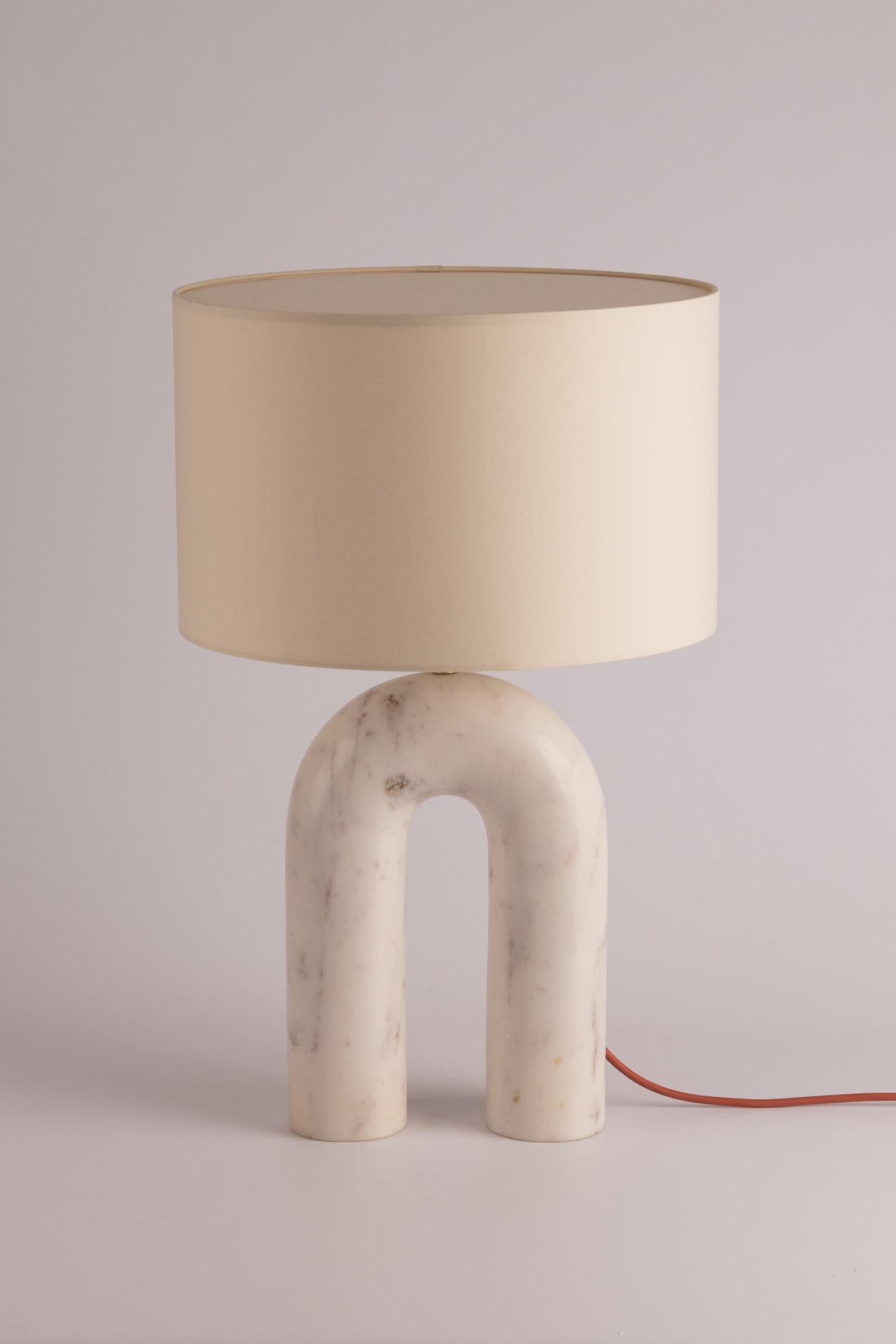 White Marble Arko Table Lamp by Simone & Marcel
Dimensions: Ø 40 x H 67 cm.
Materials: Cotton lampshade and white marble.

Also available in different marbles and ceramics. Custom options available on request. Please contact us. 

All our lamps can