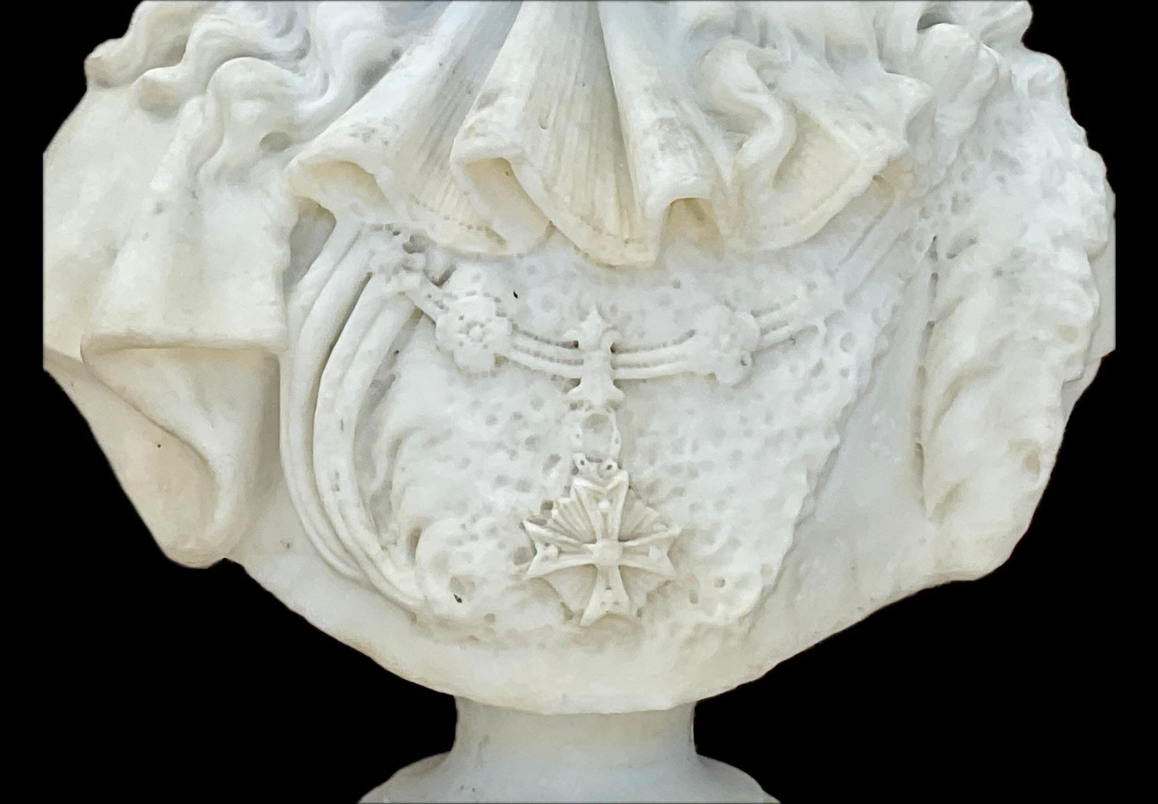 Busto in marmo bianco di Luigi XIV di Francia in vendita 3