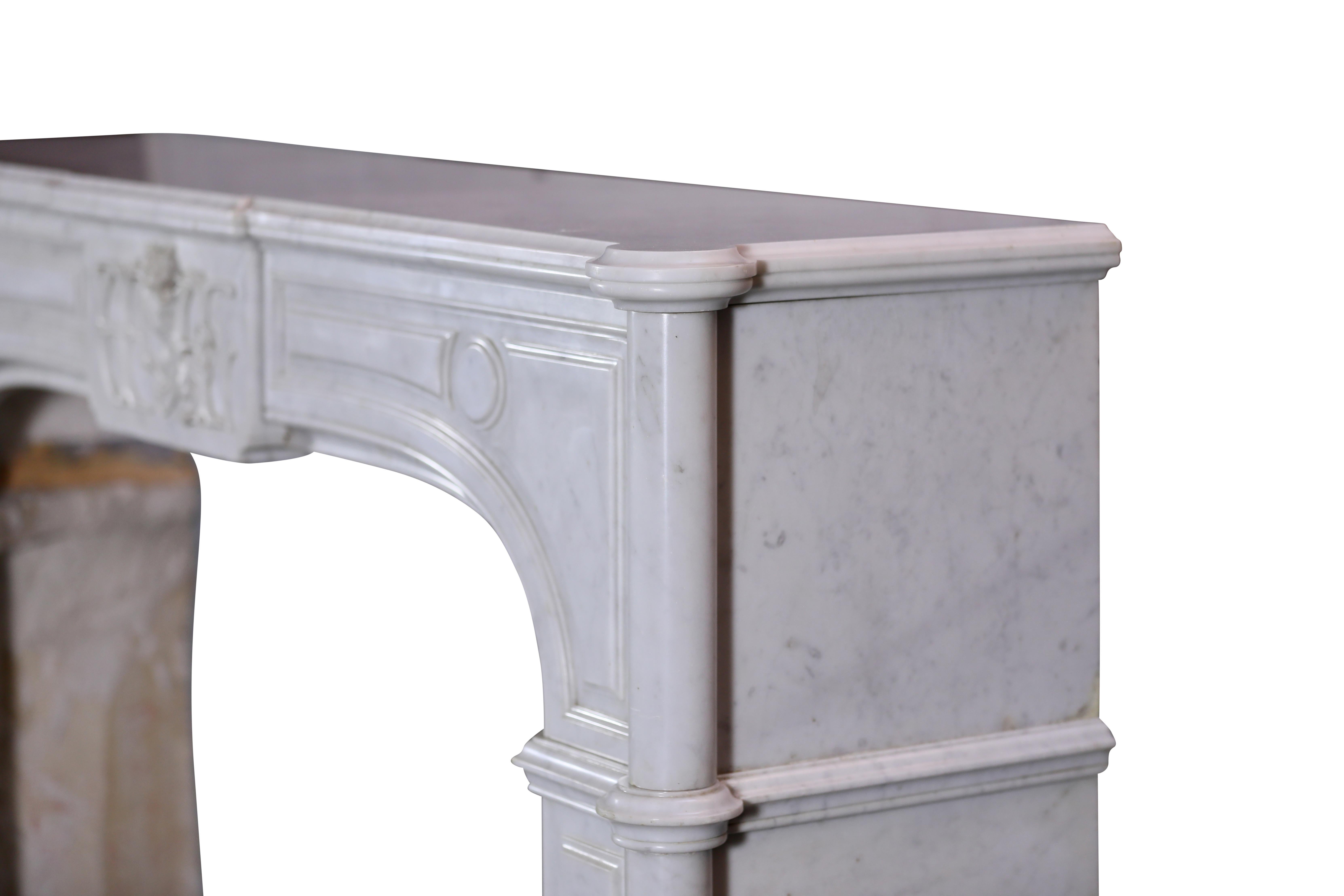 White Marble Exceptional Pair Fireplace Mantels 19th Century For Sale 6
