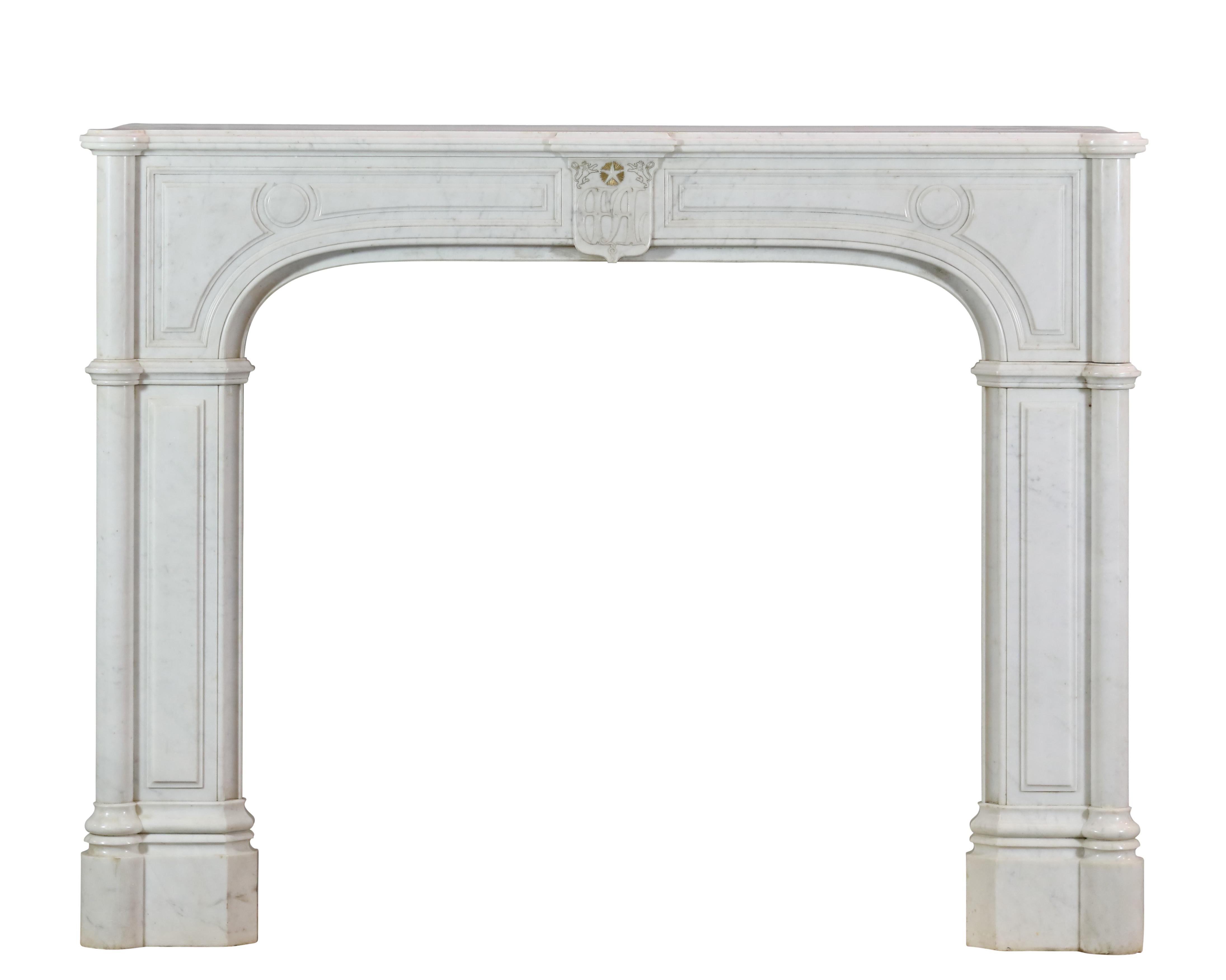 White Marble Exceptional Pair Fireplace Mantels 19th Century For Sale 10