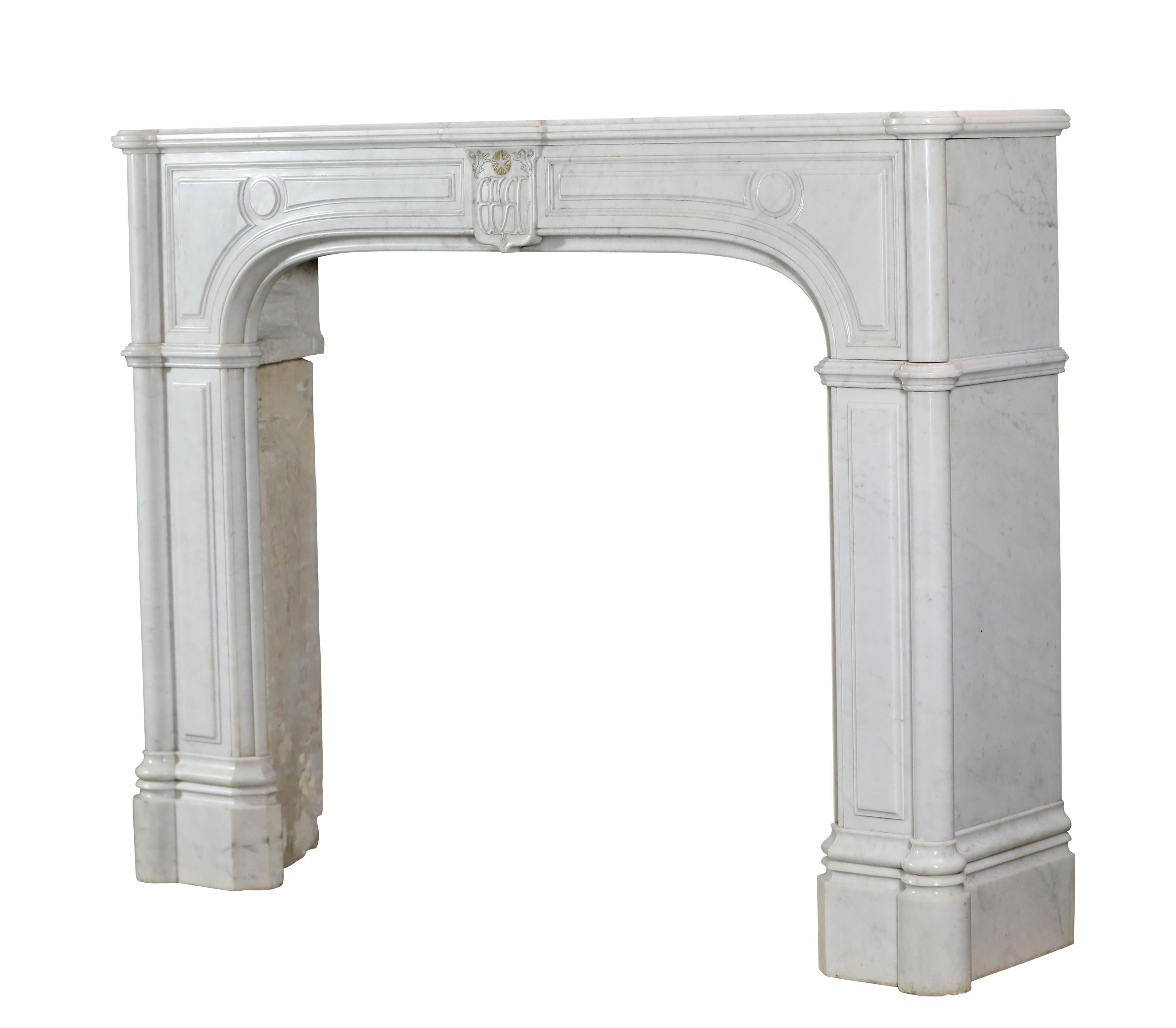 White Marble Exceptional Pair Fireplace Mantels 19th Century For Sale 12
