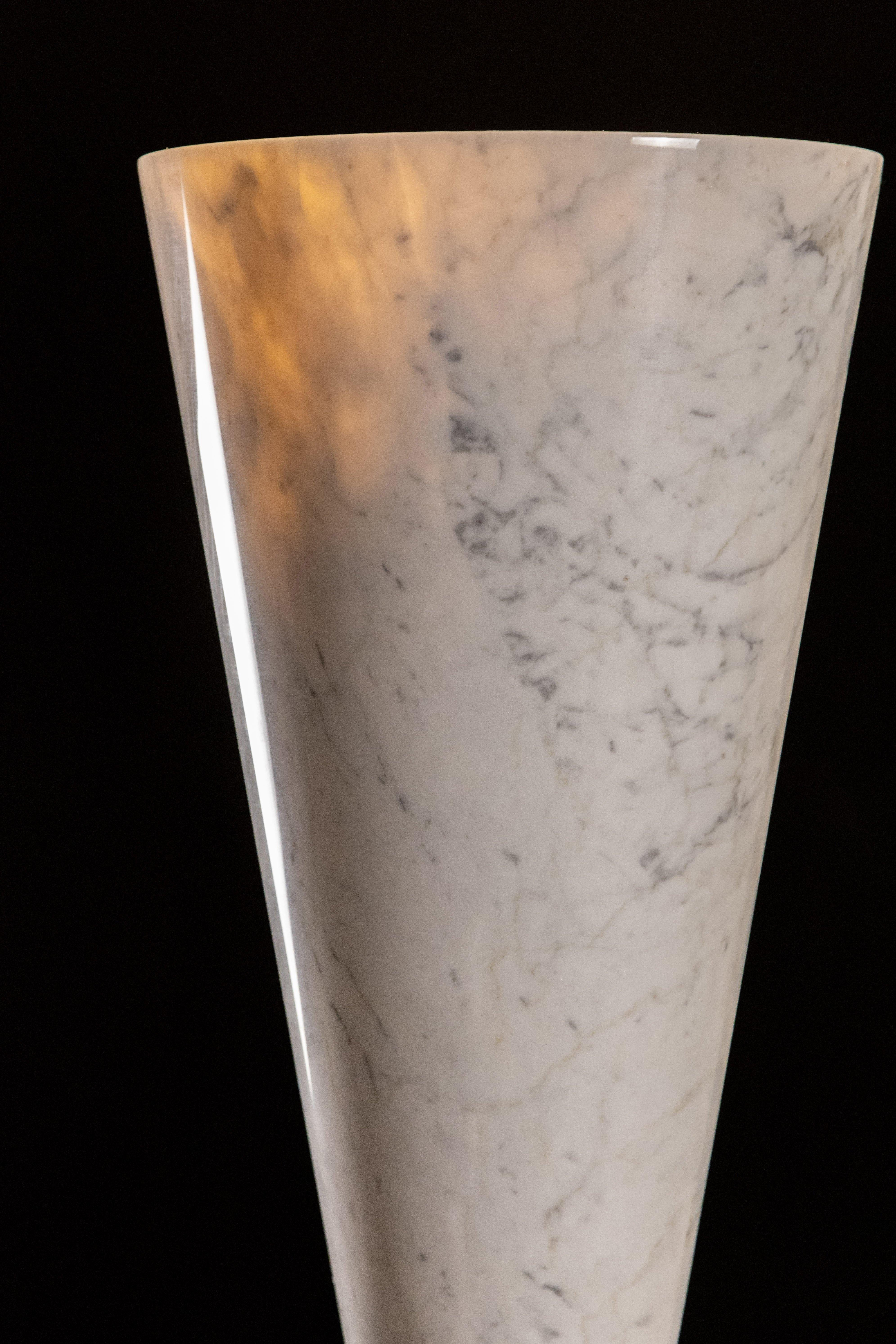White marble floor lamp 