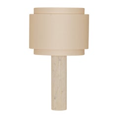 Lampada da tavolo Fluta Duoble in marmo bianco di Simone & Marcel