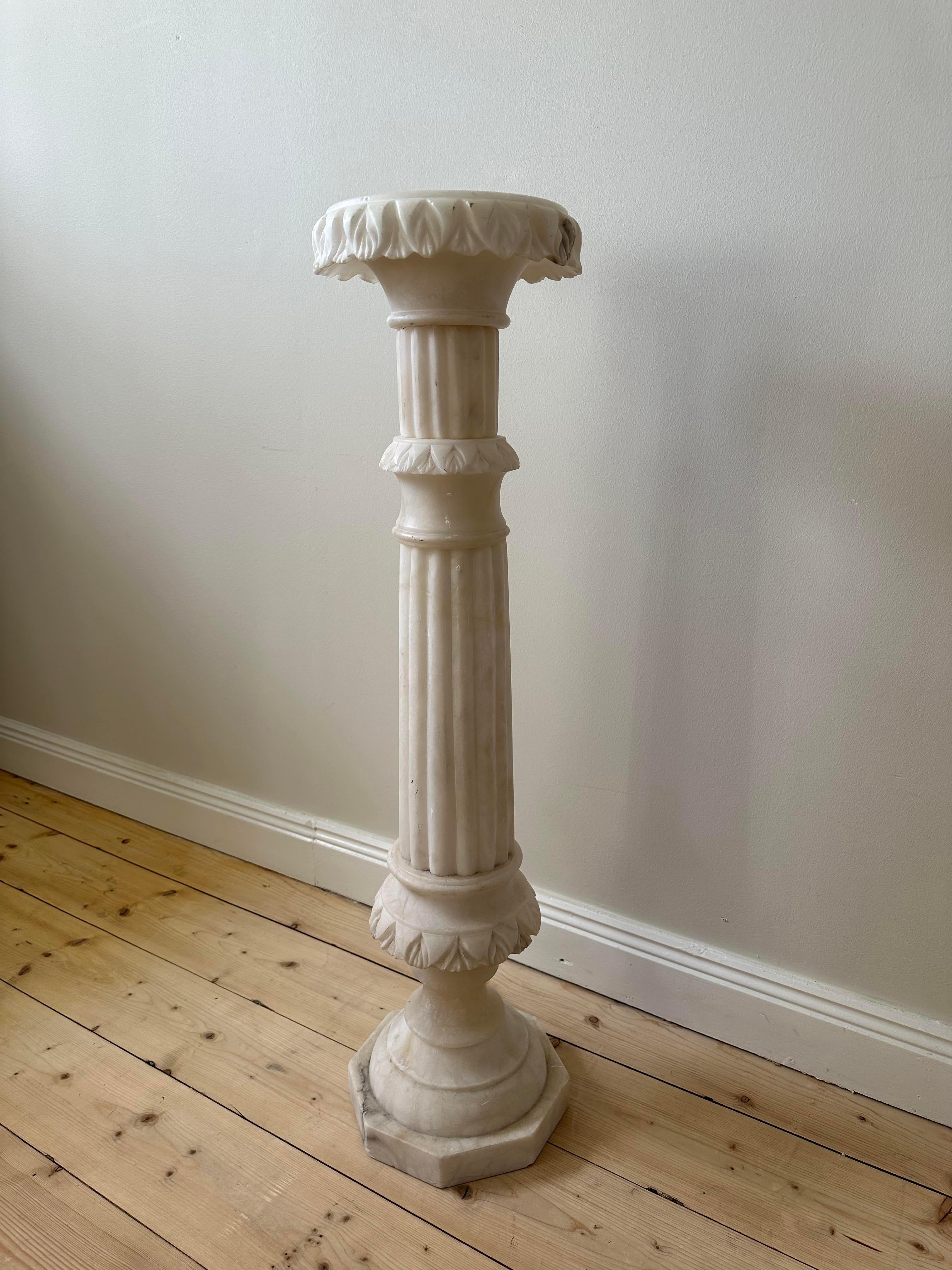 Marble White marble pedestal  For Sale