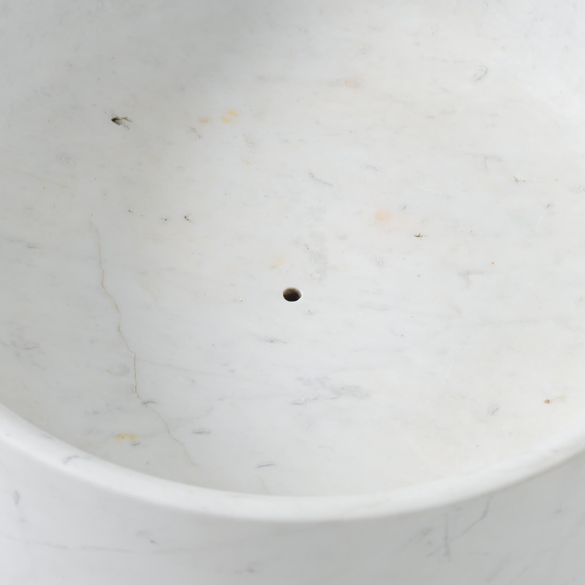 Jardinera de mármol blanco de Angelo Mangiarotti, Italia Años 70 en venta 3