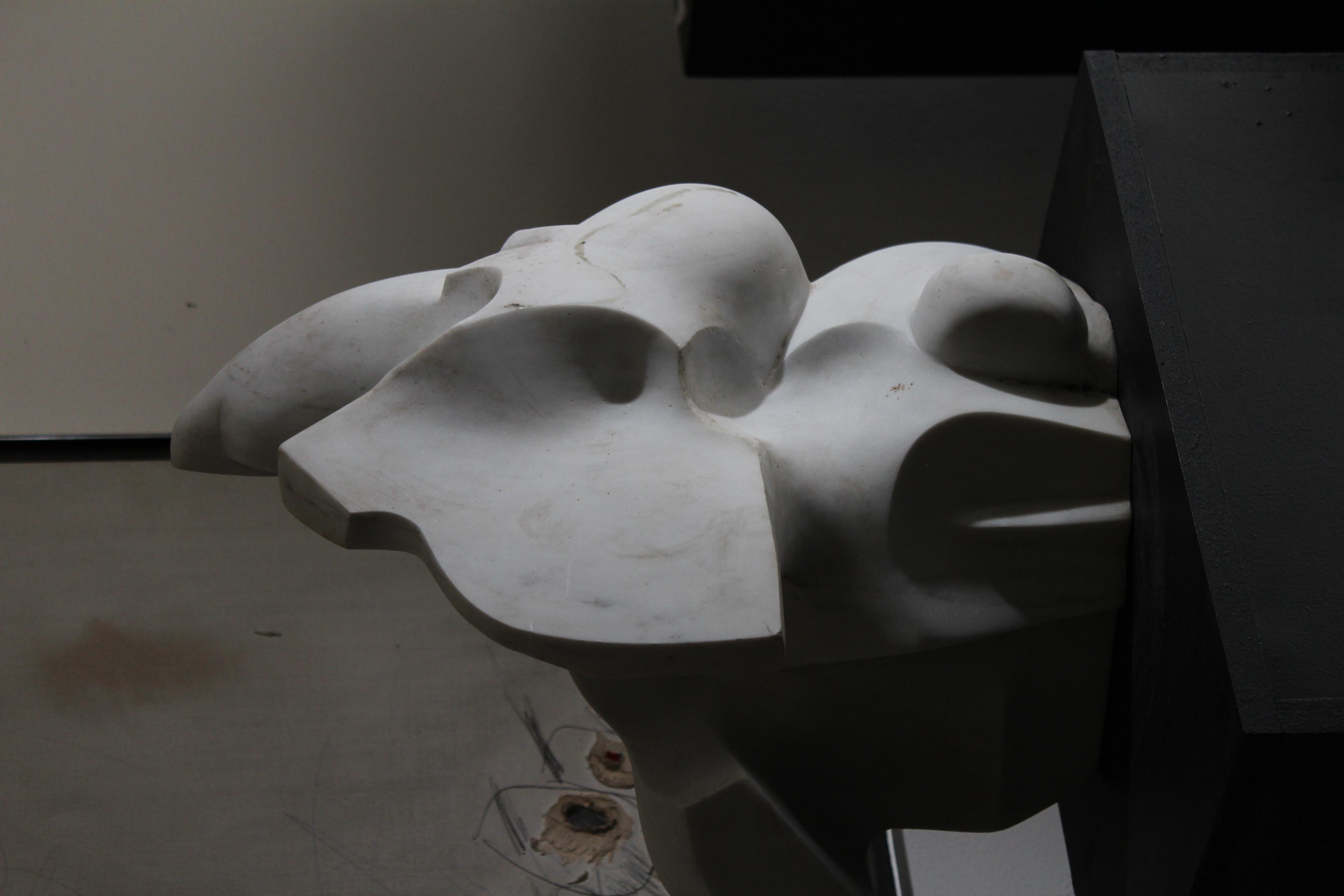 White marble sculpture by Pol Spilliaert (1935-2023) For Sale 3
