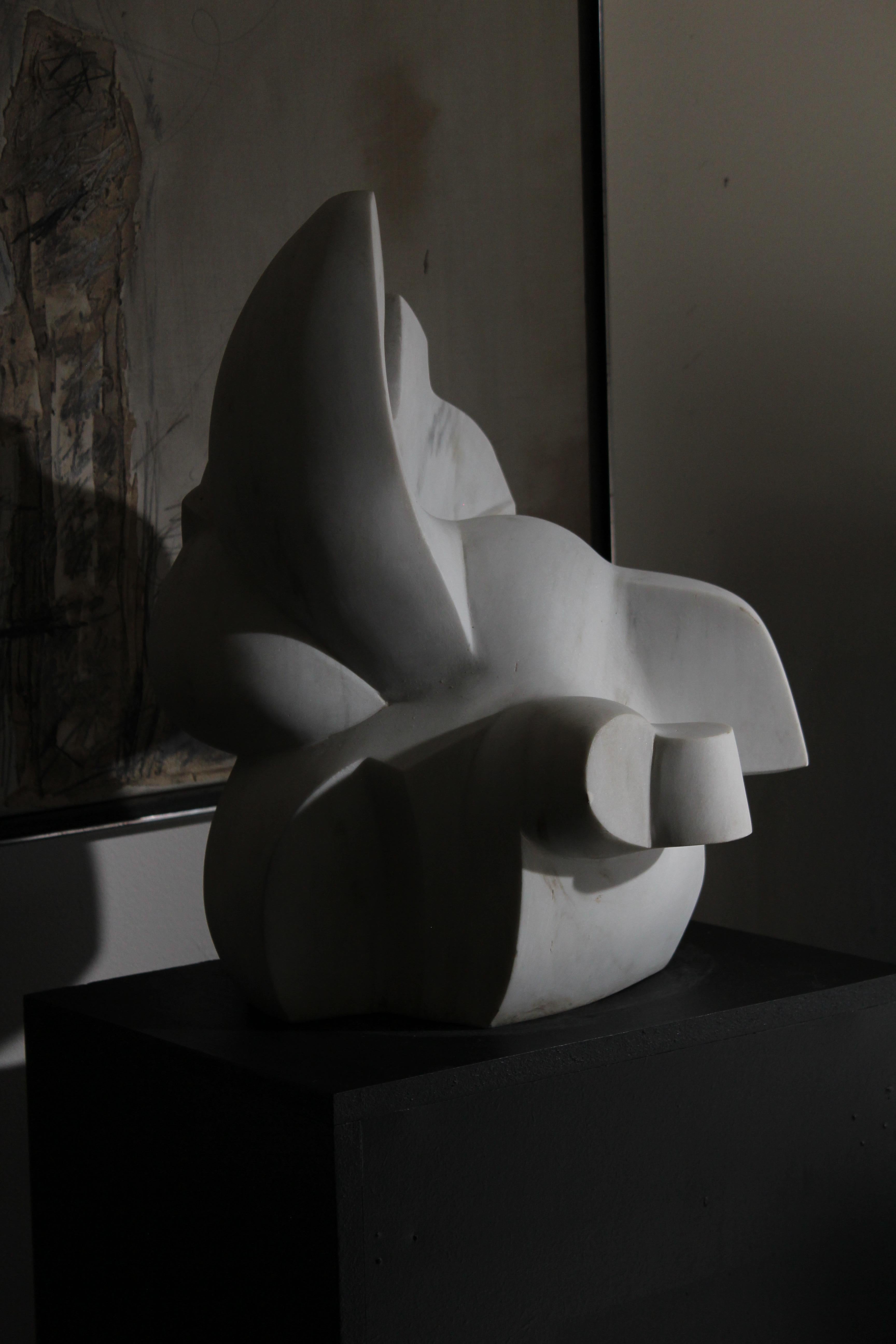 Skulptur aus weißem Marmor von Pol Spilliaert (1935-2023) (Mitte des 20. Jahrhunderts) im Angebot