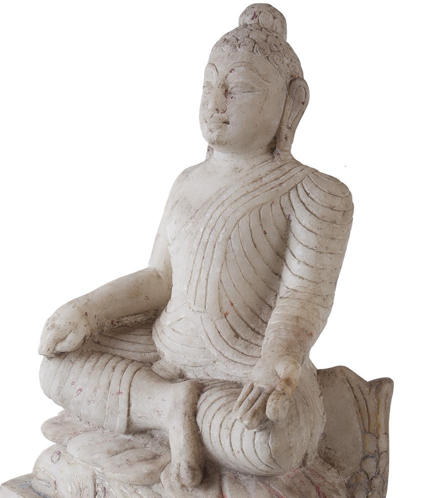 White Marble Sitting Buddha, Mid 1900s In Good Condition In Nantucket, MA