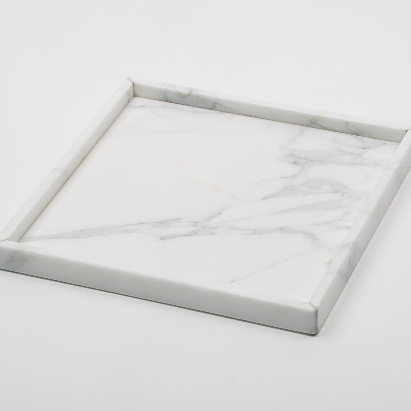 White Marble Spa Tray In New Condition For Sale In Milan, IT