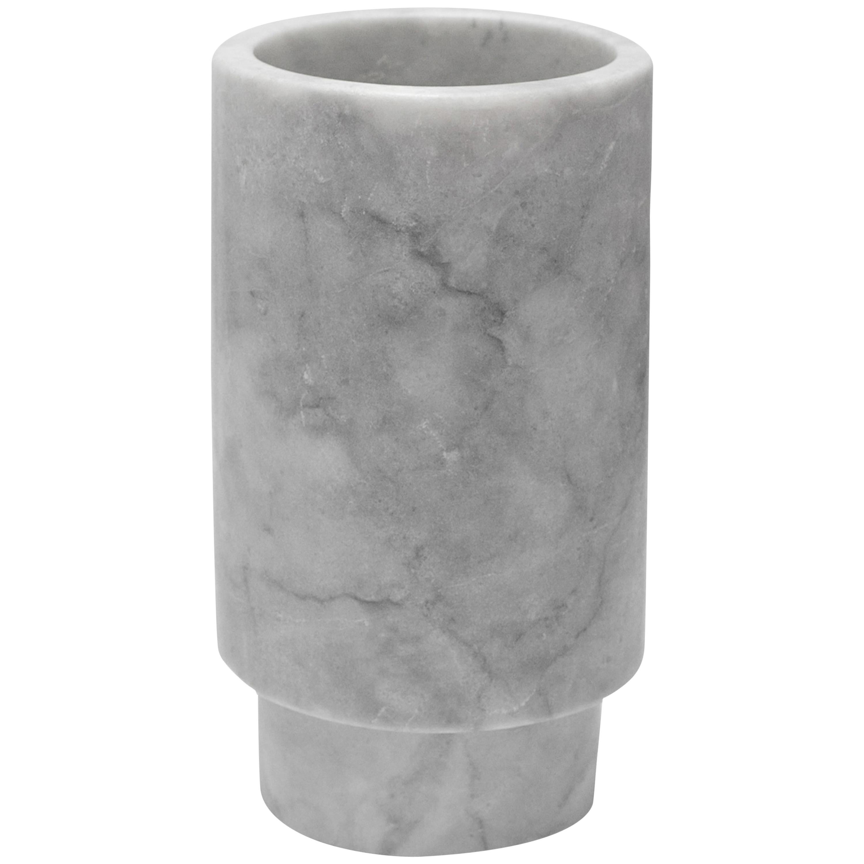 Cylindre à piédestal haut en marbre blanc en vente
