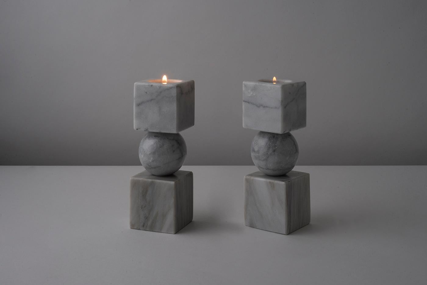 Porte-bougies Totem marbre blanc 10