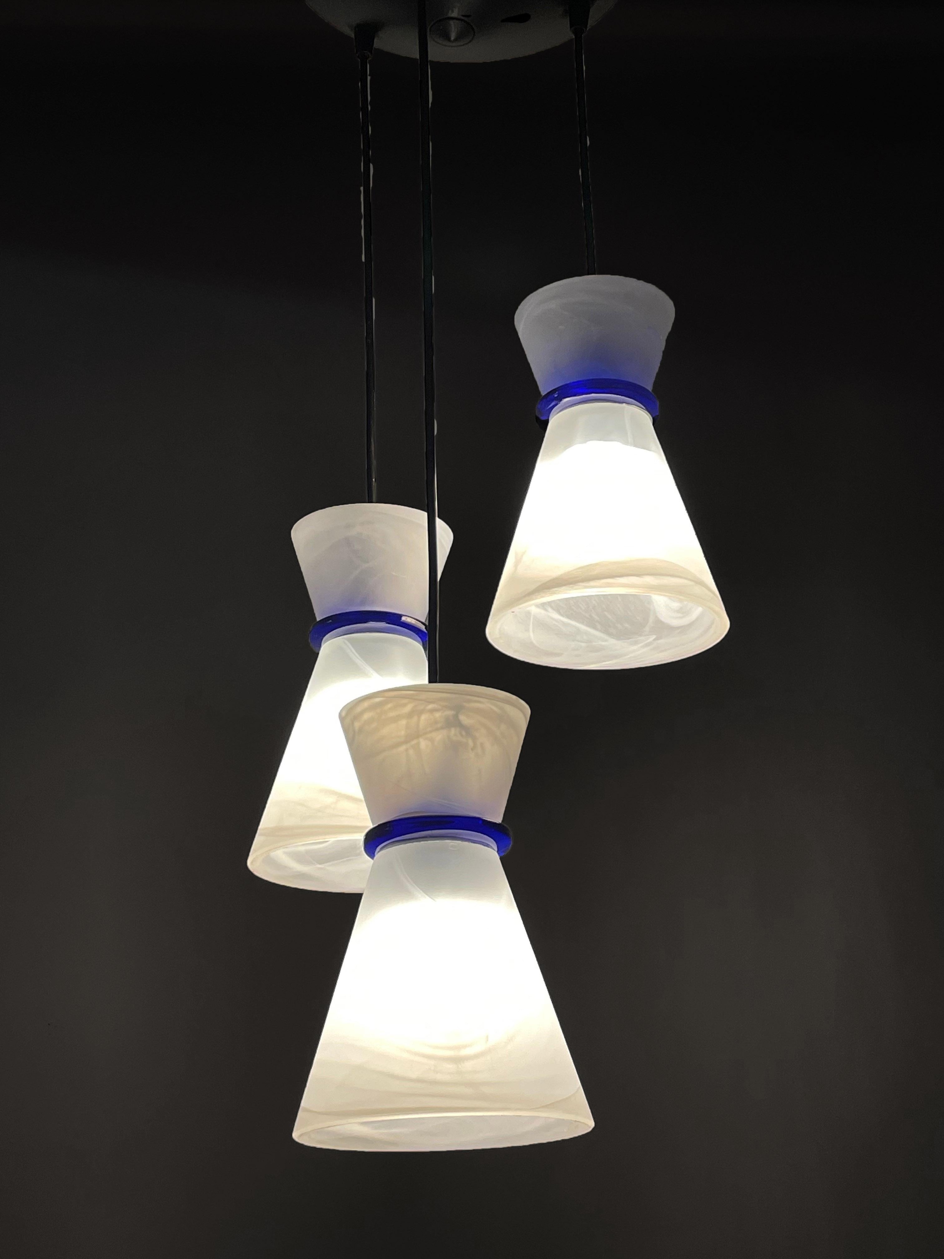 White Marbled Murano Glass Italian Chandelier with Three Pendant Lights, 1980s 6