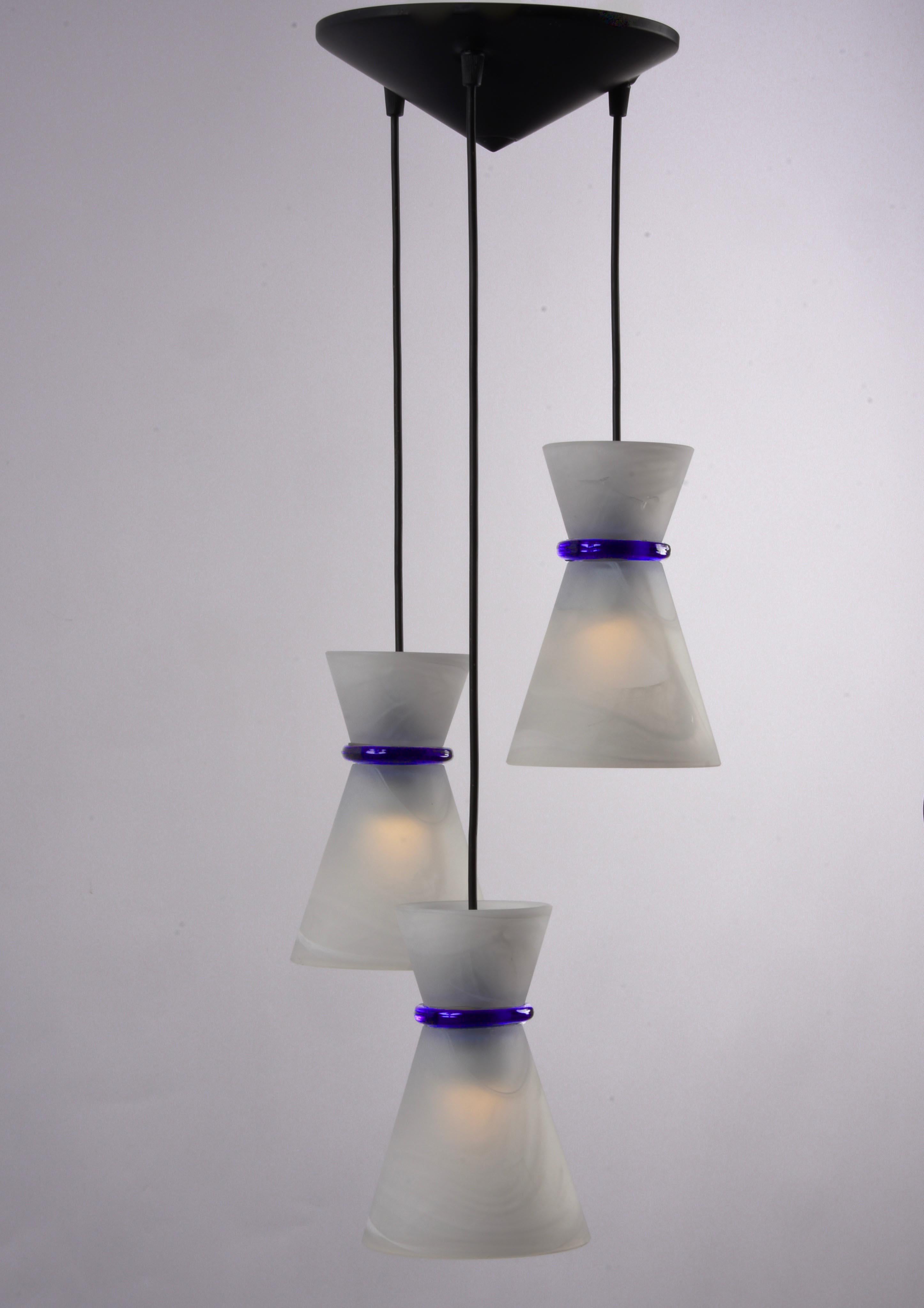 20th Century White Marbled Murano Glass Italian Chandelier with Three Pendant Lights, 1980s