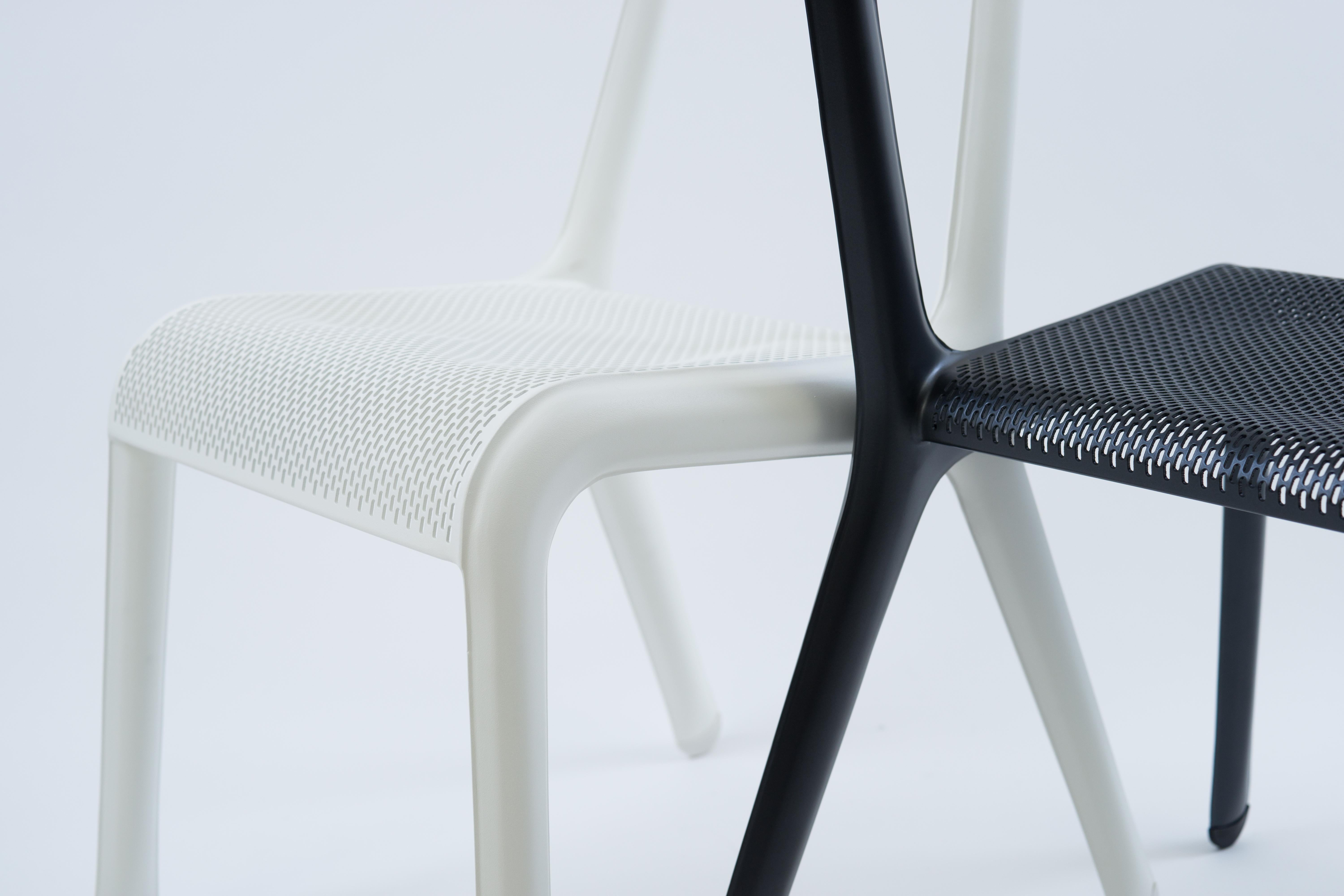 White Matt Leggera Chair by Zieta For Sale 8