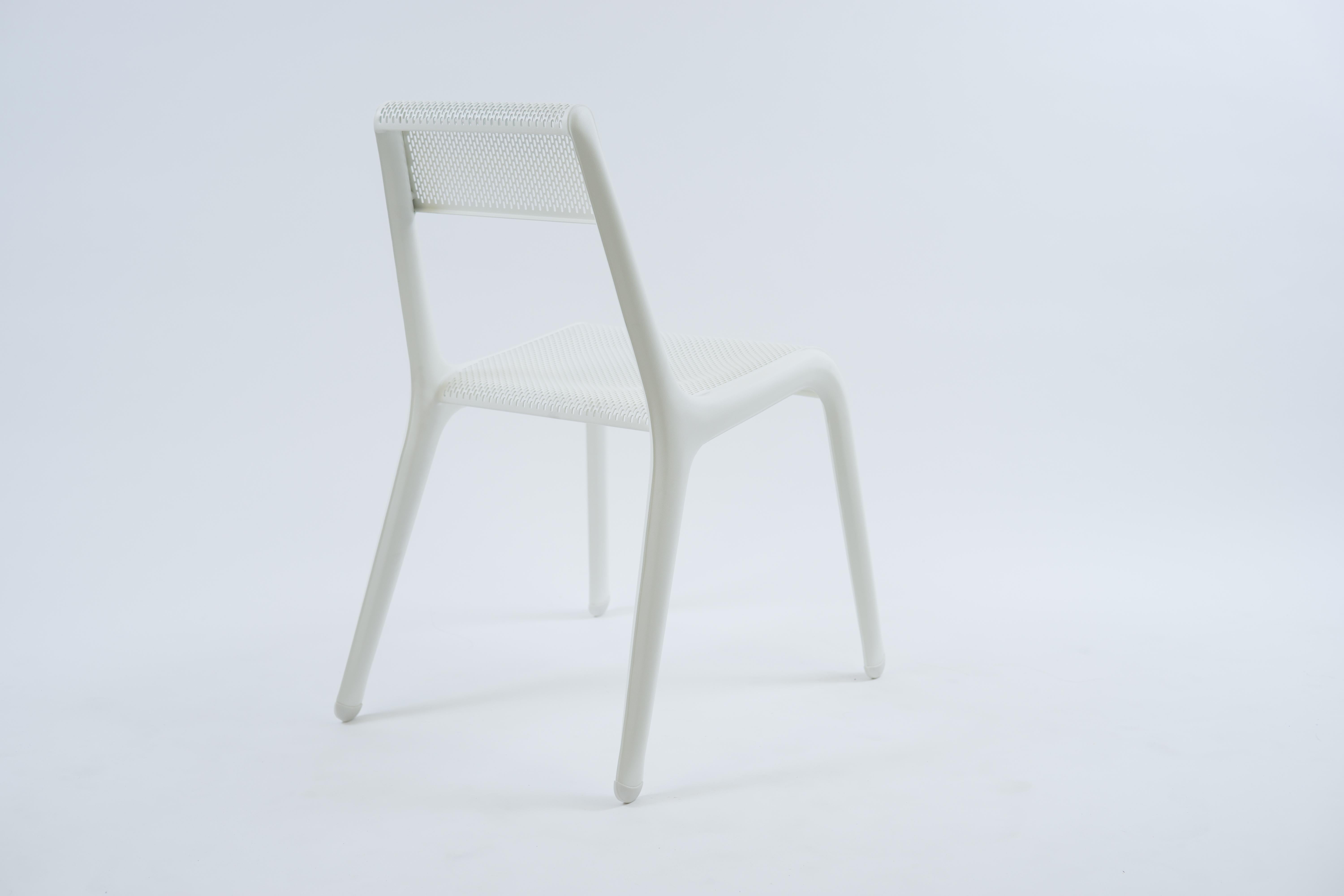 White Matt Leggera chair by Zieta
Dimensions: D 58 x W 49 x H 78 cm 
Material: Carbon Steel. 
Finish: Powder-Coated. Matt finish. 
Available in other colors. Also available in Ultraleggera version. 


LEGGERA chair is a steel seating with clean