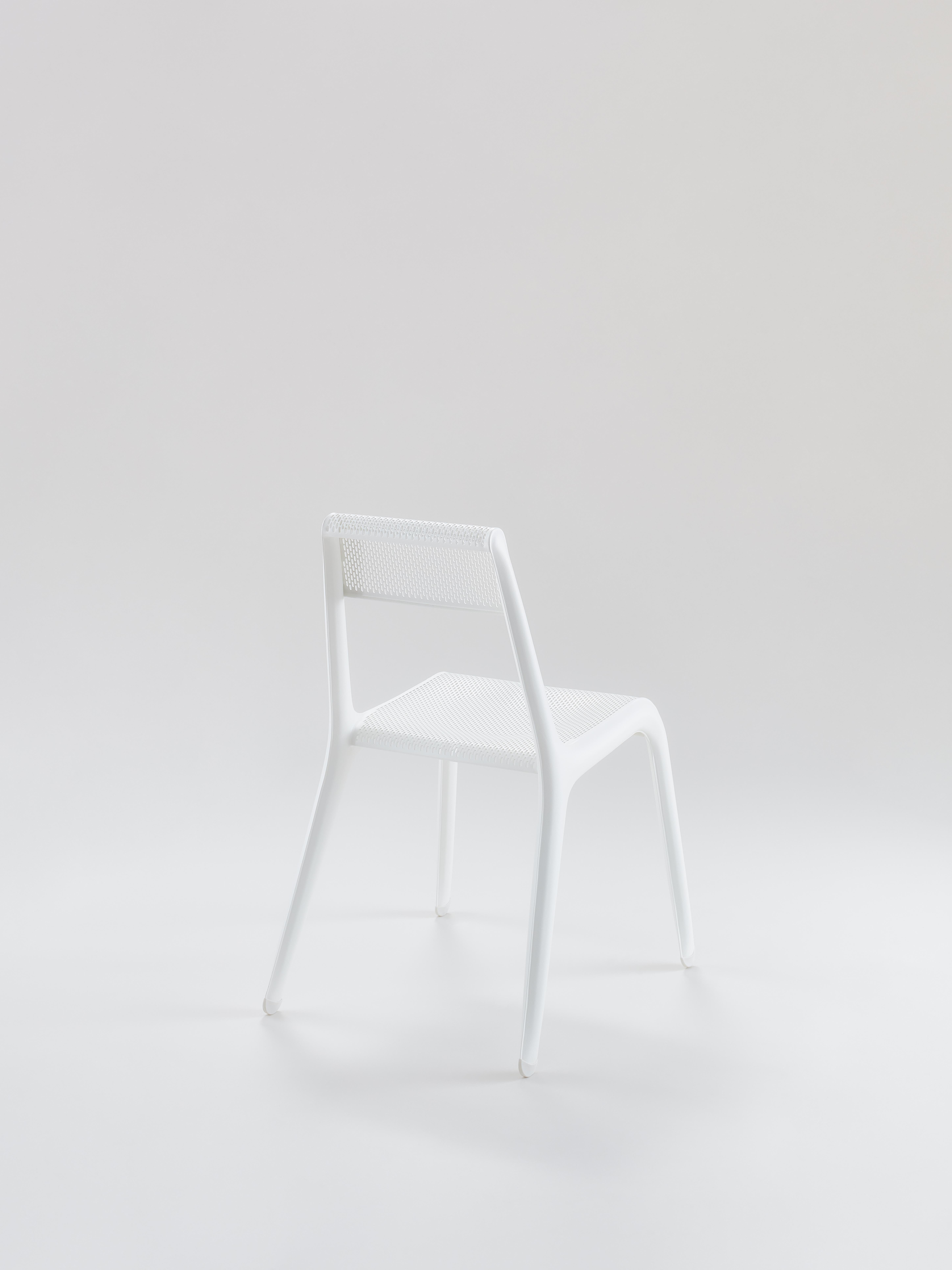Organic Modern White Matt Ultraleggera Chair by Zieta For Sale