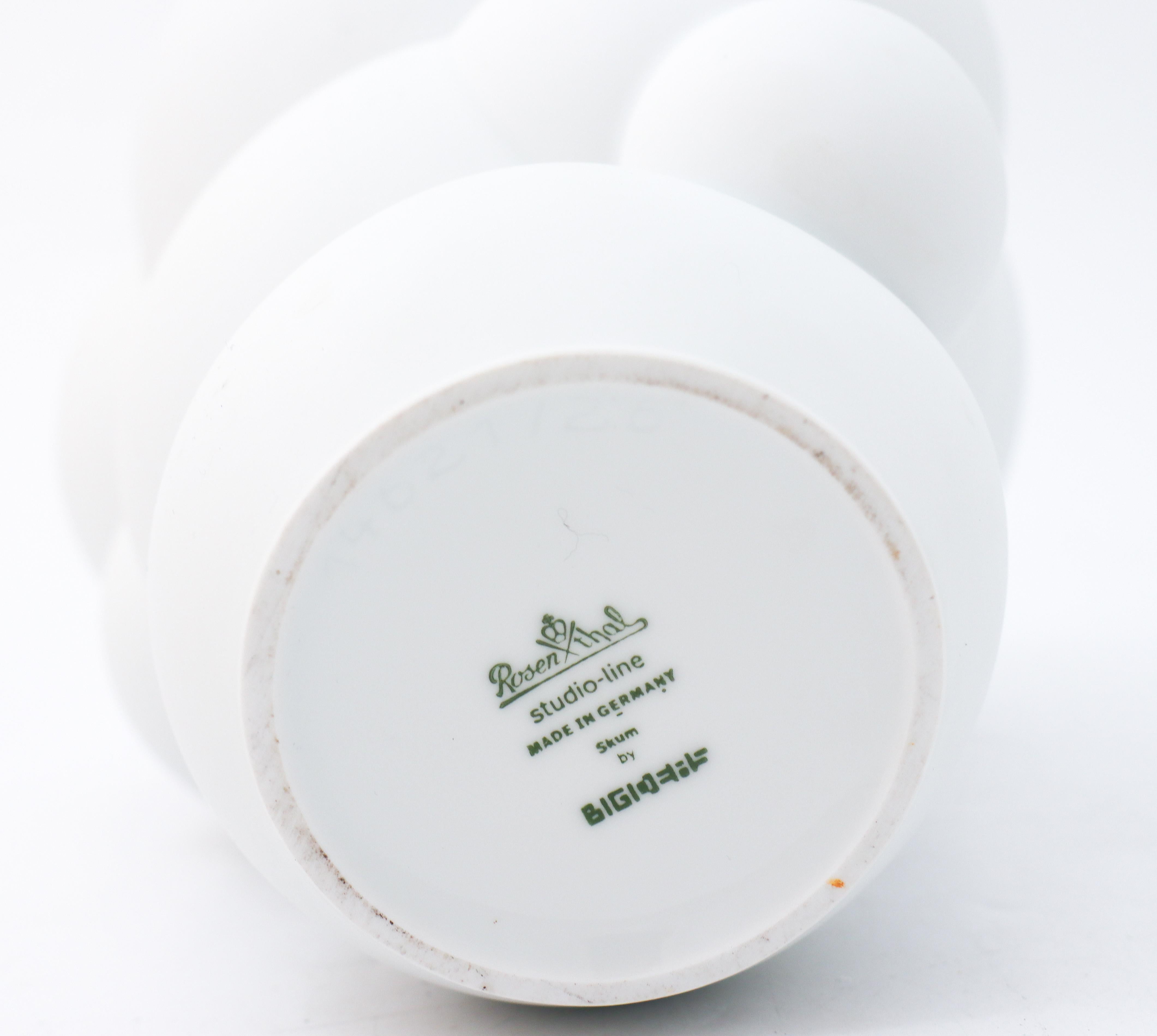 Contemporary White Matte Porcelain Vase with Bubbles Cloud Rosenthal, Germany