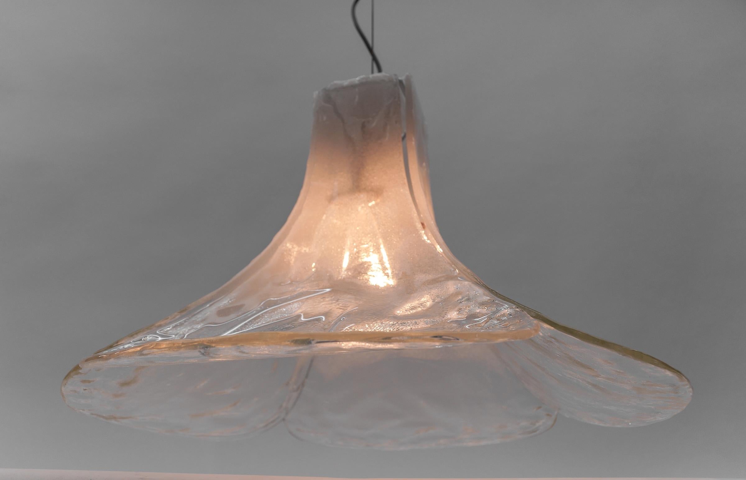 Mid-20th Century White Mazzega Pendant Lamp by Carlo Nason for J.T. Kalmar in Murano Glass, 1970s For Sale