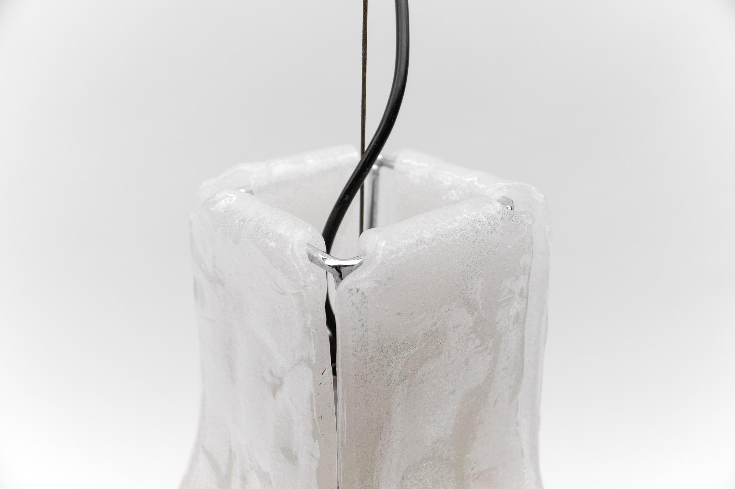 White Mazzega Pendant Lamp by Carlo Nason for J.T. Kalmar in Murano Glass, 1970s For Sale 3