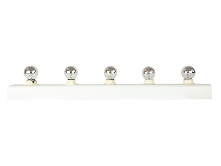 Painted White Metal 5-Lights Wall Lamp Mod. 50 by Gino Sarfatti for Arteluce, '68 For Sale