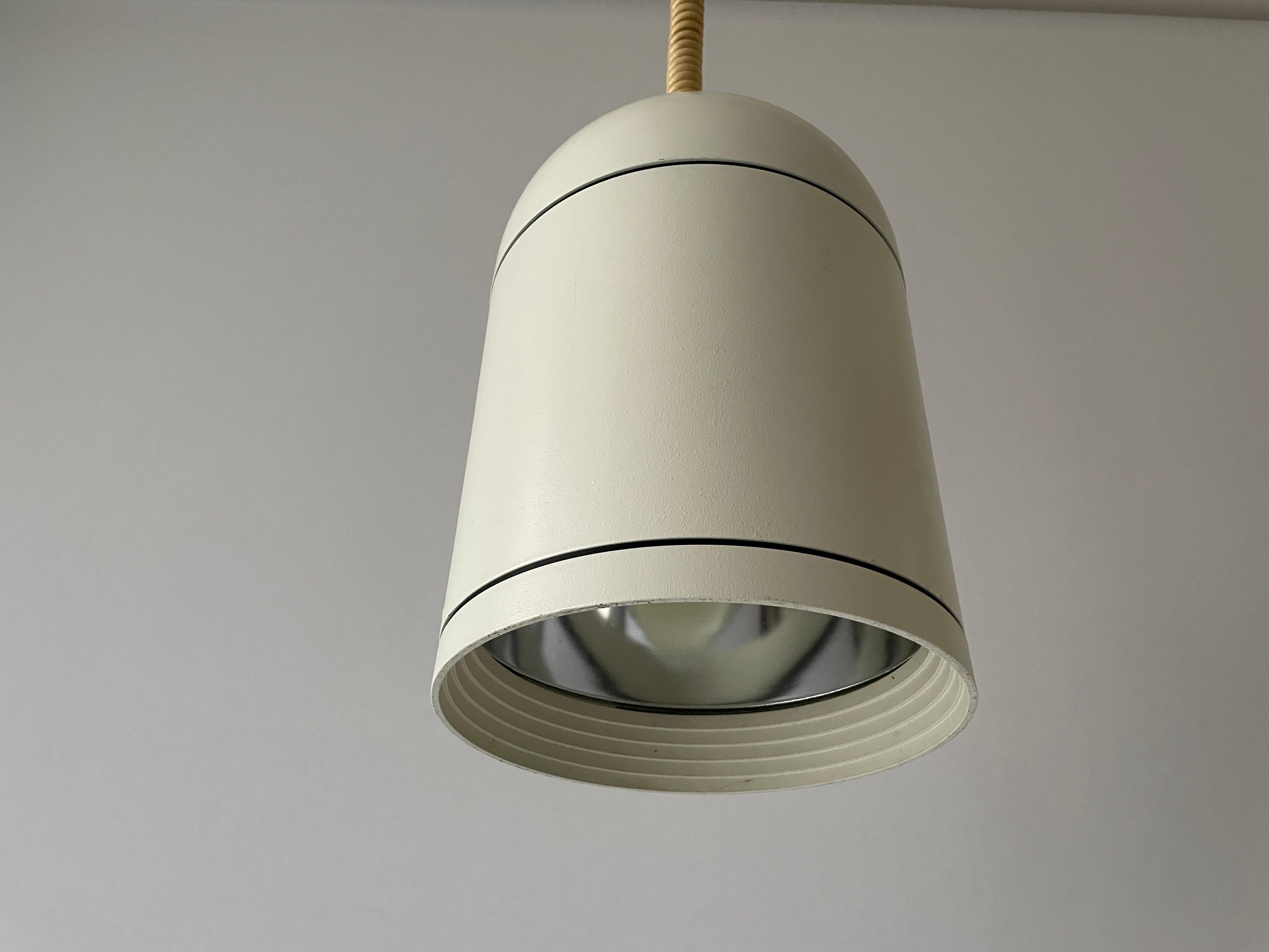 Milieu du XXe siècle Lampe suspendue réglable en métal blanc par BEGA, années 1960, Allemagne en vente