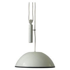 Lampada a sospensione a contrappeso in metallo bianco di Flos, anni '70, Italia