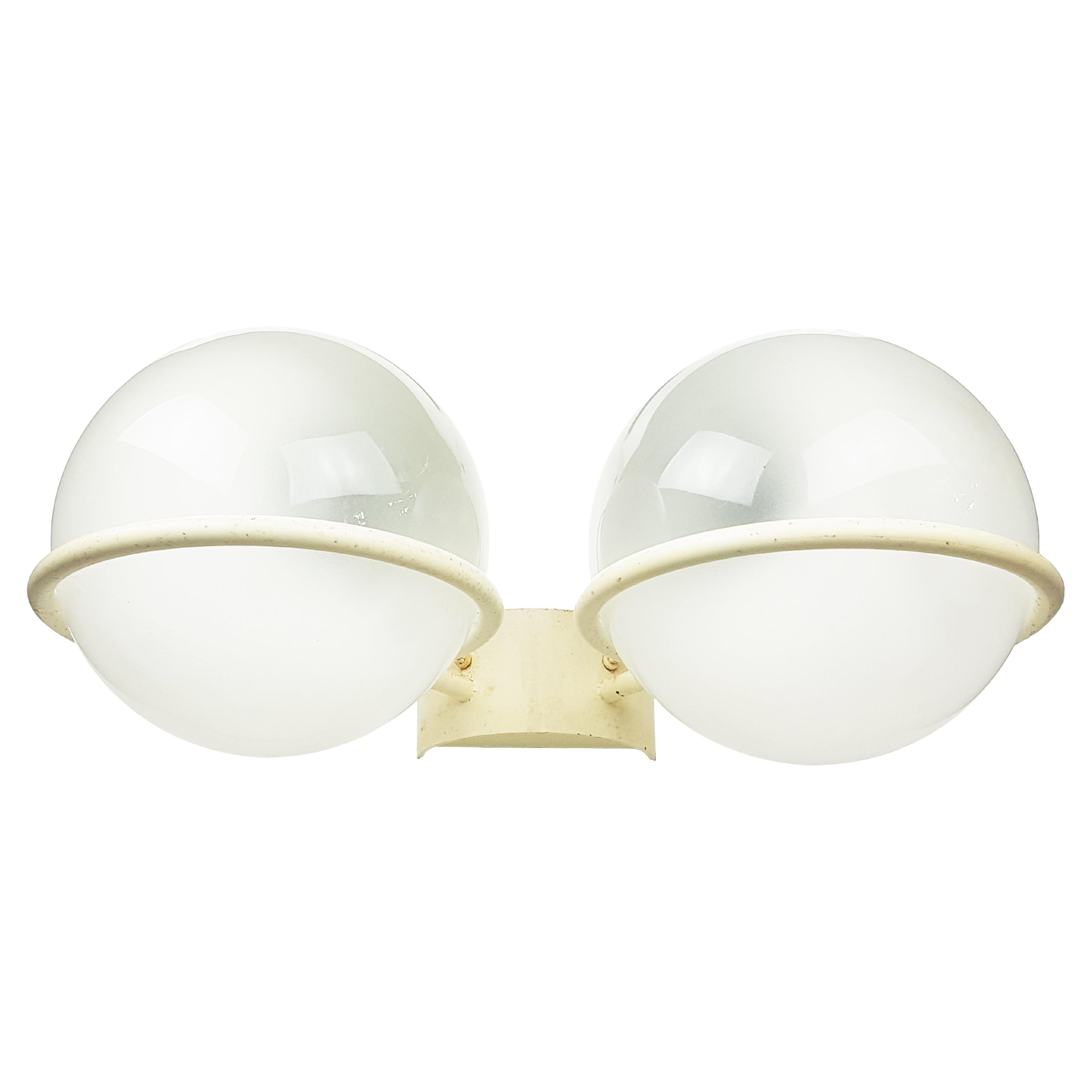 White Metal, Glass 1960 Mod. 238/2 Sconce by Gino Sarfatti for Arteluce For Sale