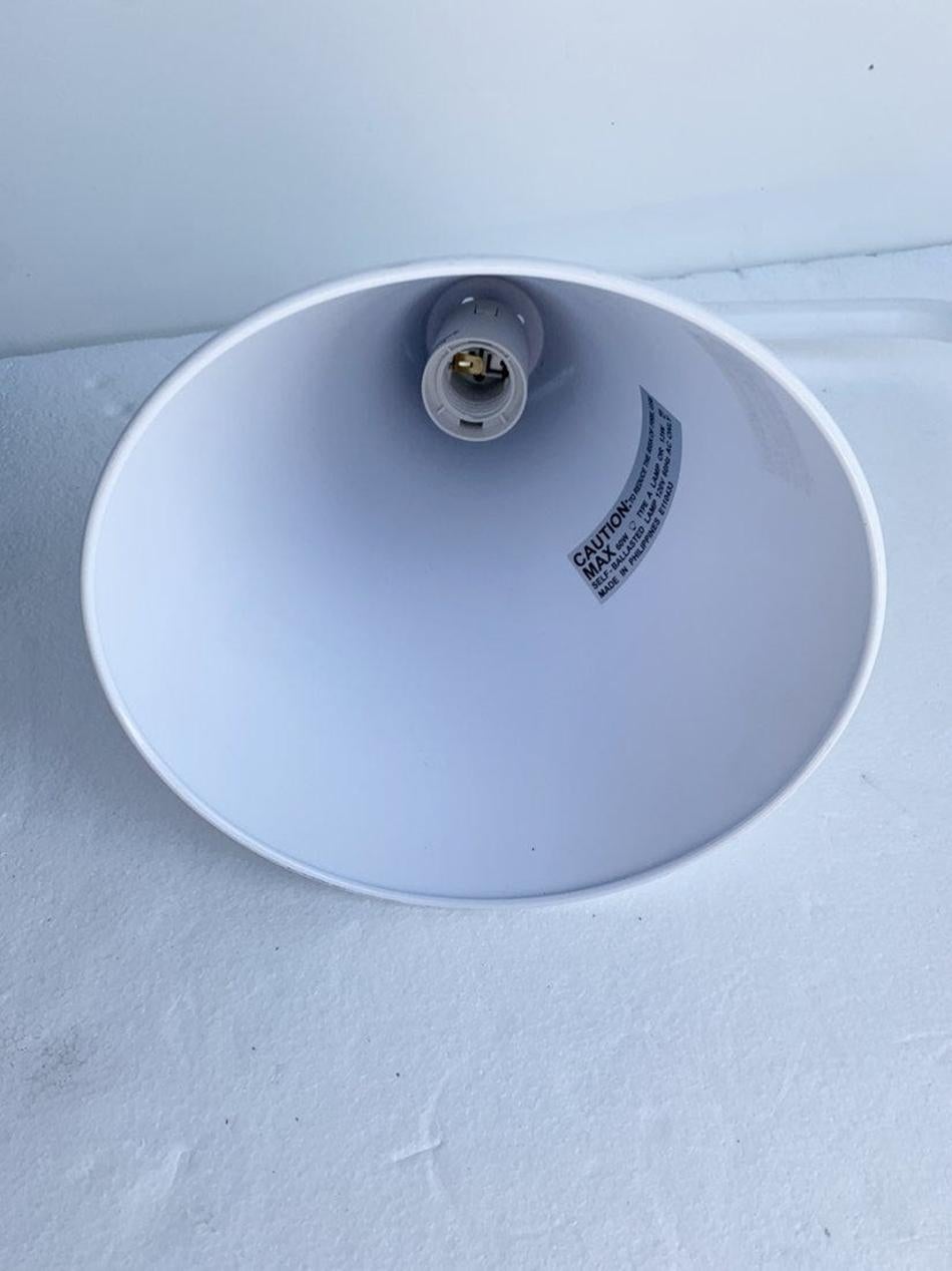 White Metal Lamp by Tarogo, Japan In Good Condition In Los Angeles, CA