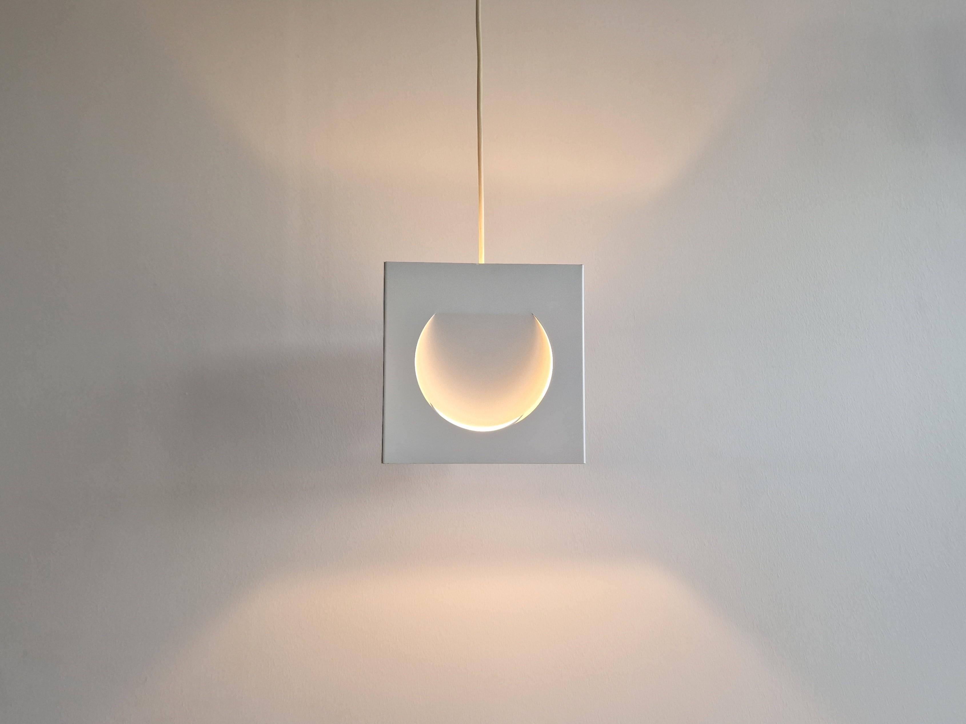 White metal pendant lamp by Shogo Suzuki for Orno, Finland 1960's In Good Condition For Sale In Steenwijk, NL