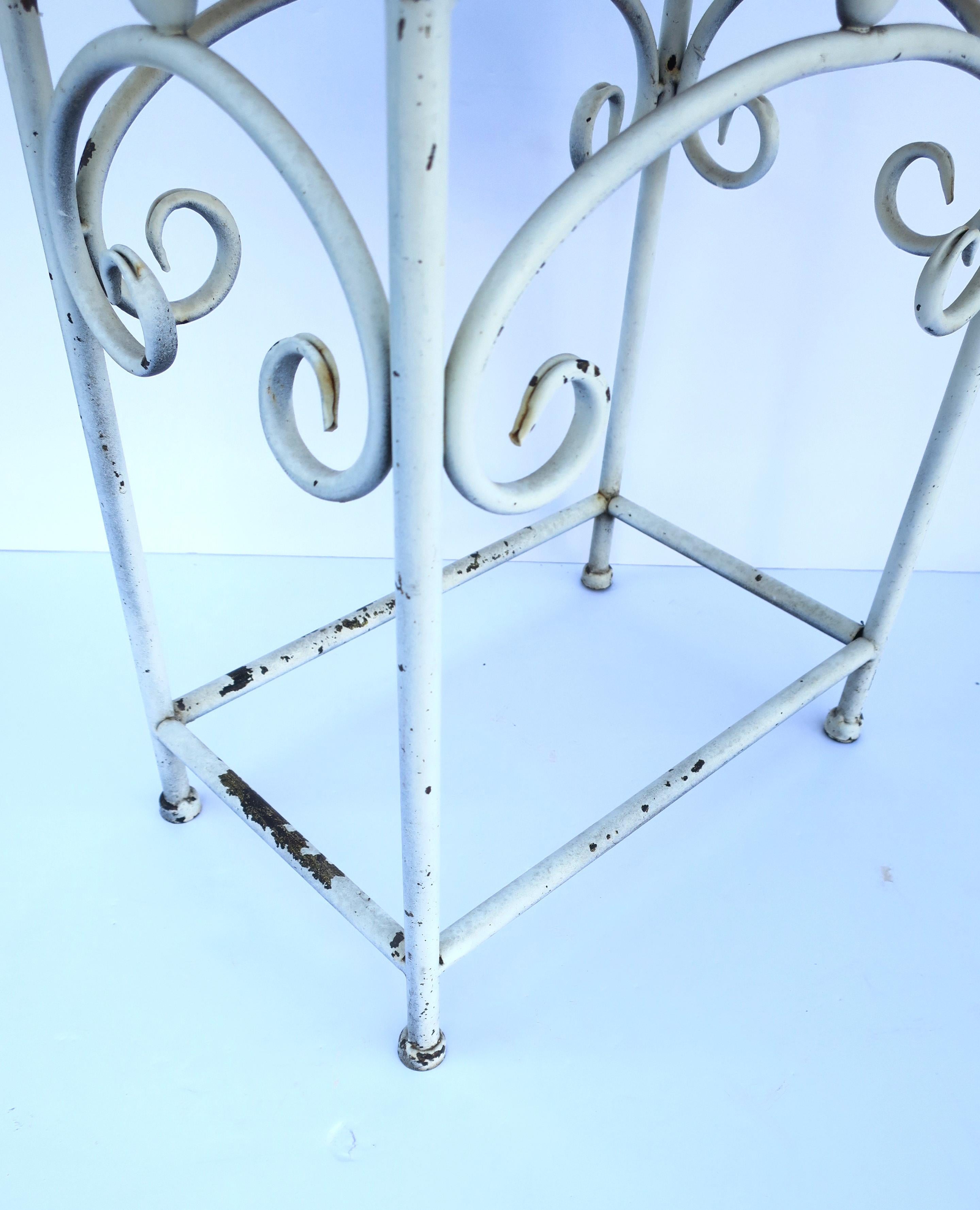 White Metal Side Drinks Table with Mirrored Glass Top, Small For Sale 4