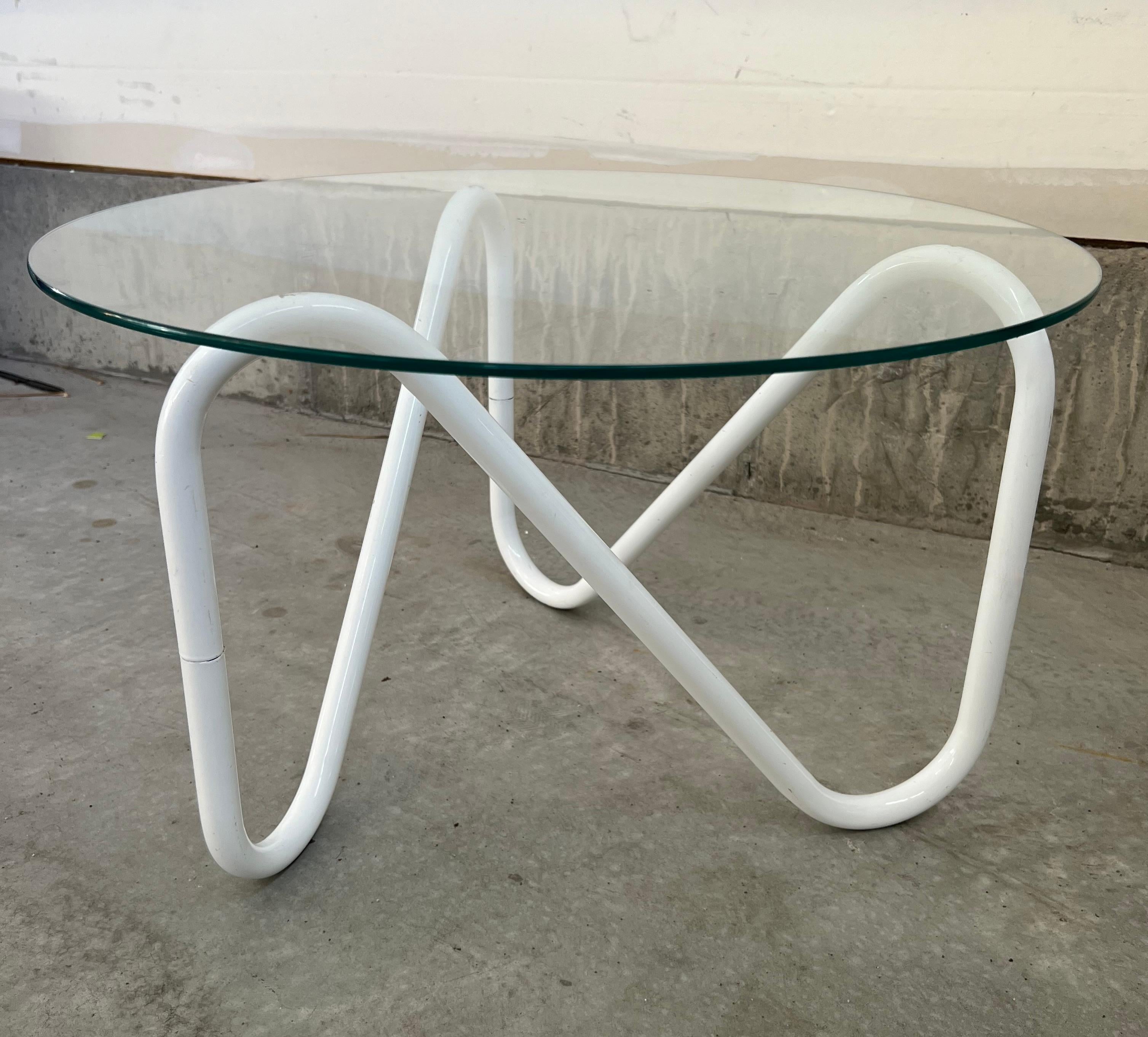 American White Metal Tubular Squiggle Coffee Table Glass Top For Sale