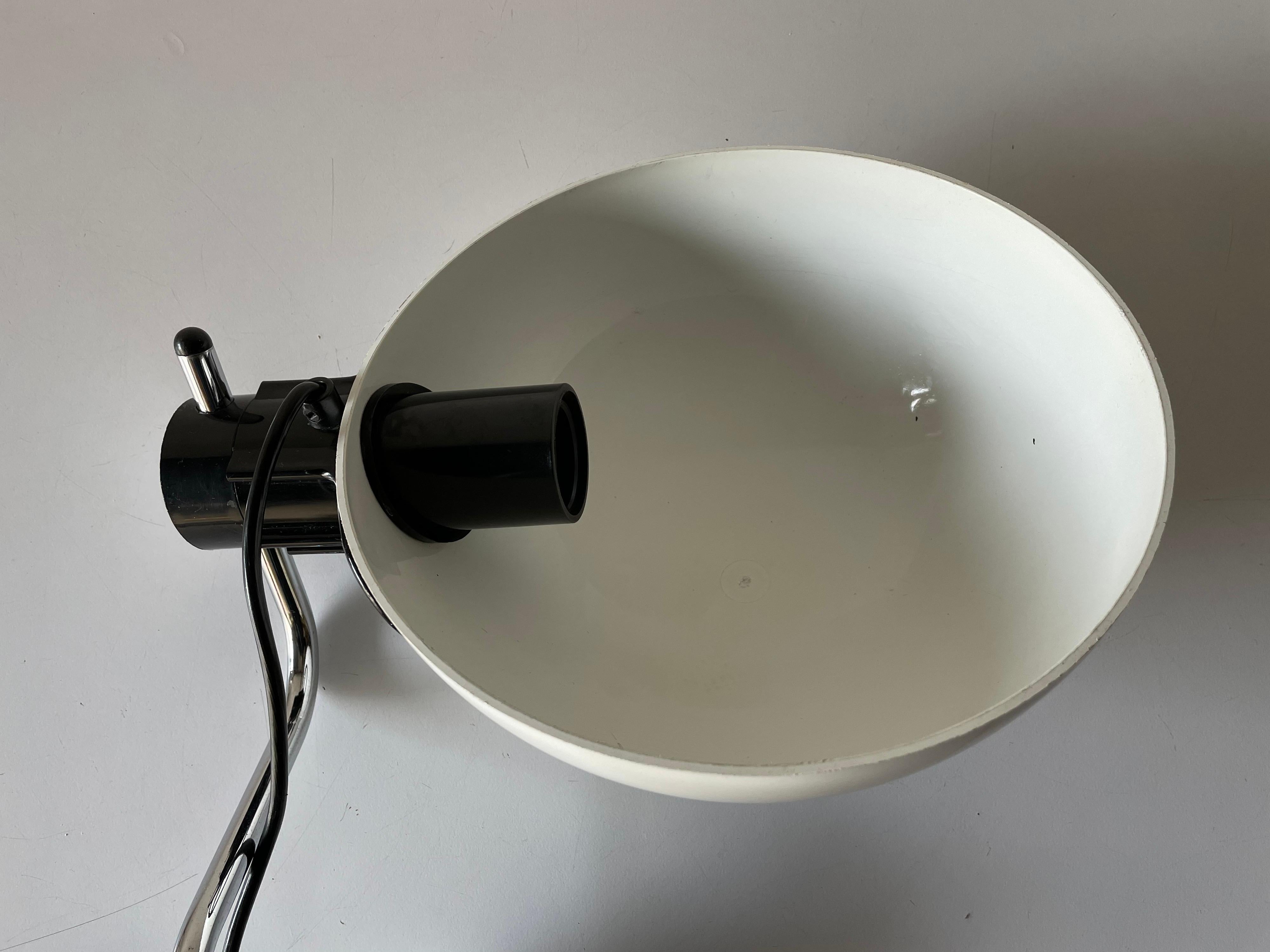 Italian White Metal Wall Lamp by iGuzzini for Harveiluce, 1970s, Italy For Sale