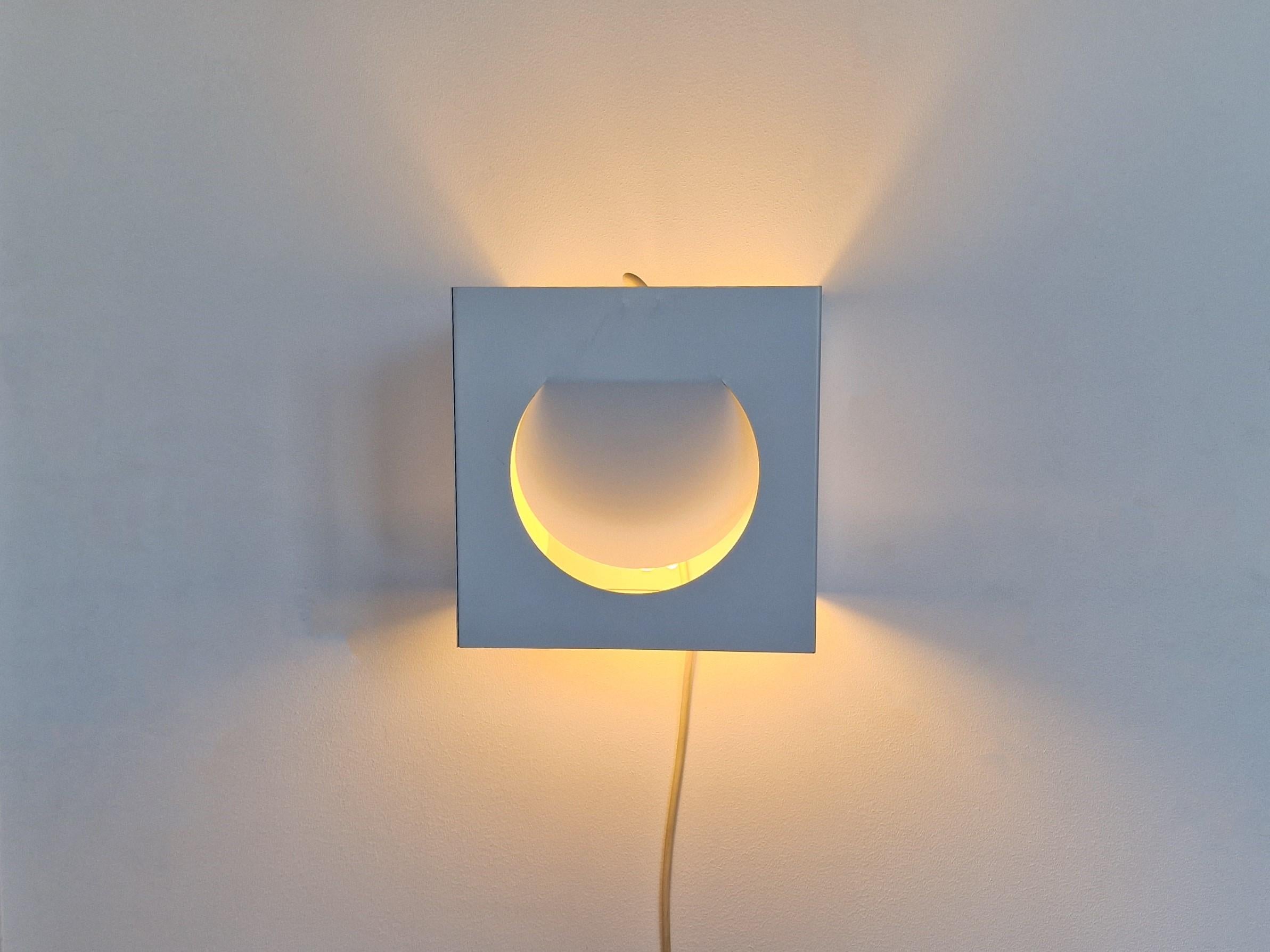 Metal White metal wall sconce by Shogo Suzuki for Orno, Finland 1960's For Sale