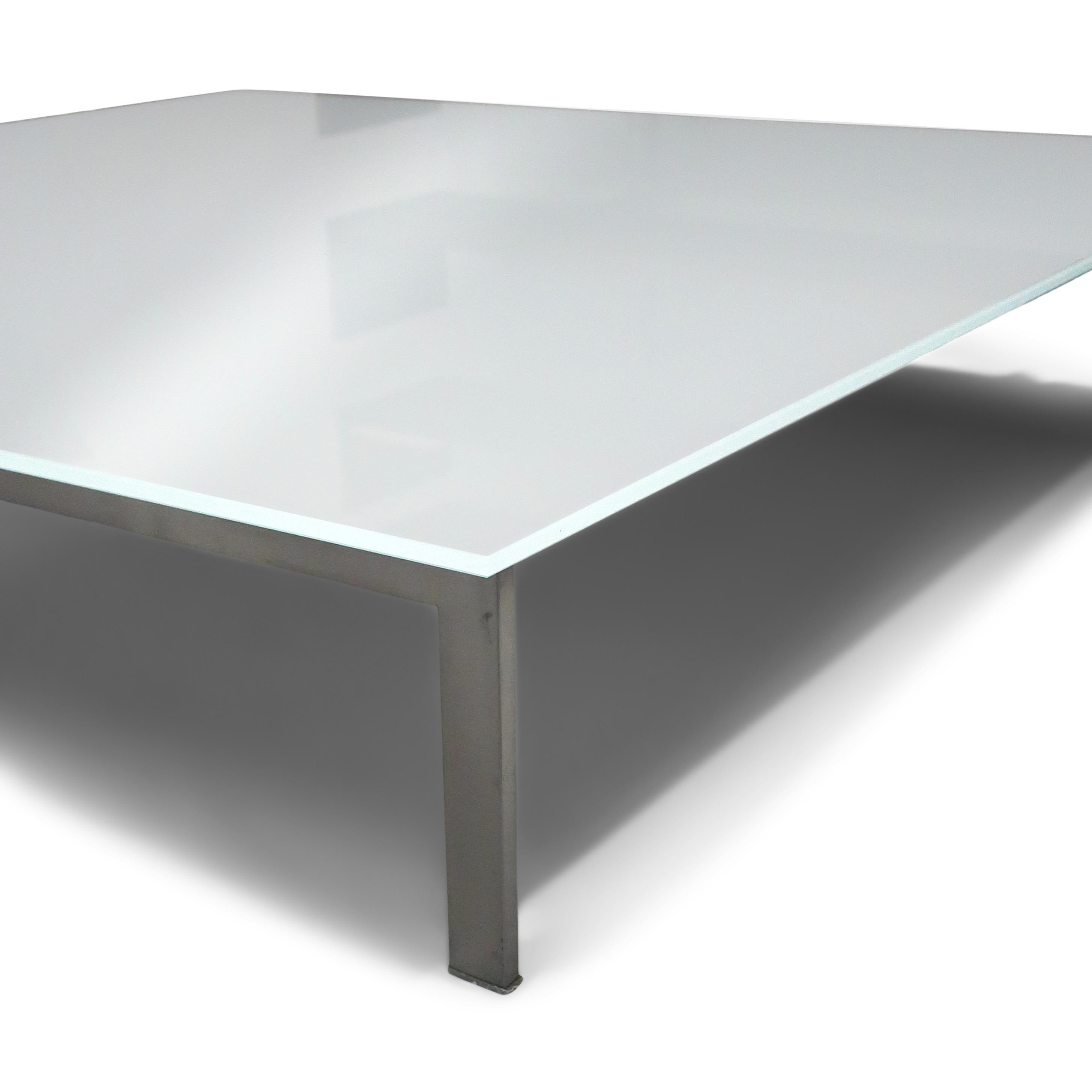 Contemporary White Metro 2 Cocktail Table by Piero Lissoni for Living Divani For Sale